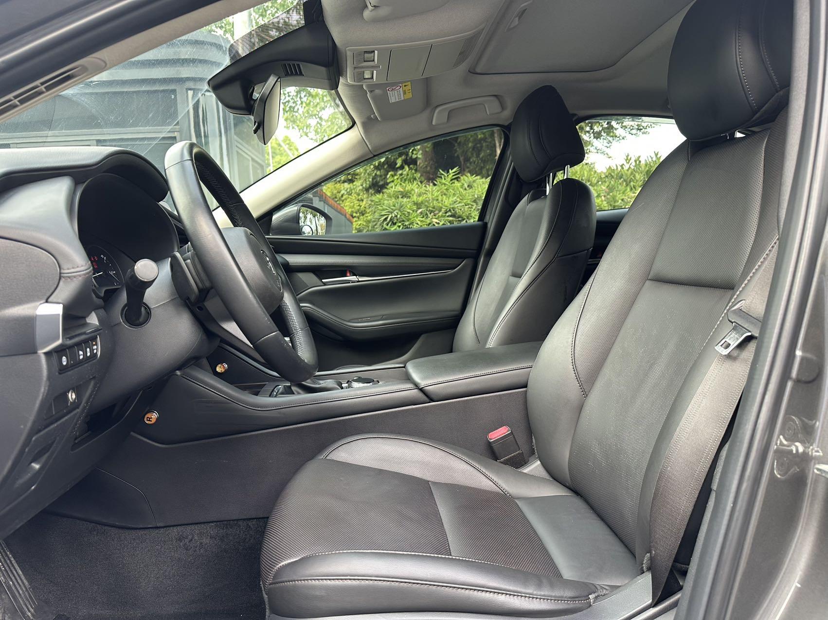 Mazda 3 Onksera 2021 2.0L Automatic Quality Elegant Edition 4