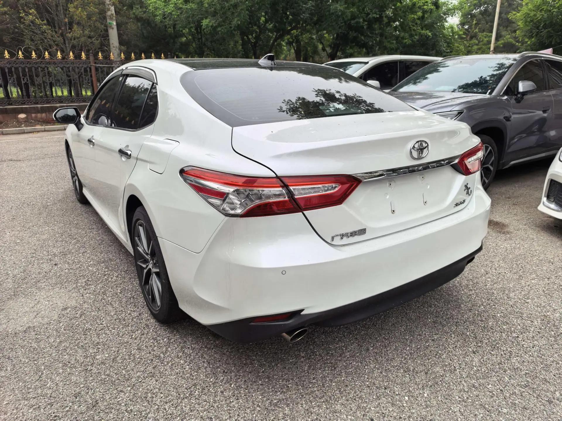 Camry 2021 2.5G Deluxe Edition 4