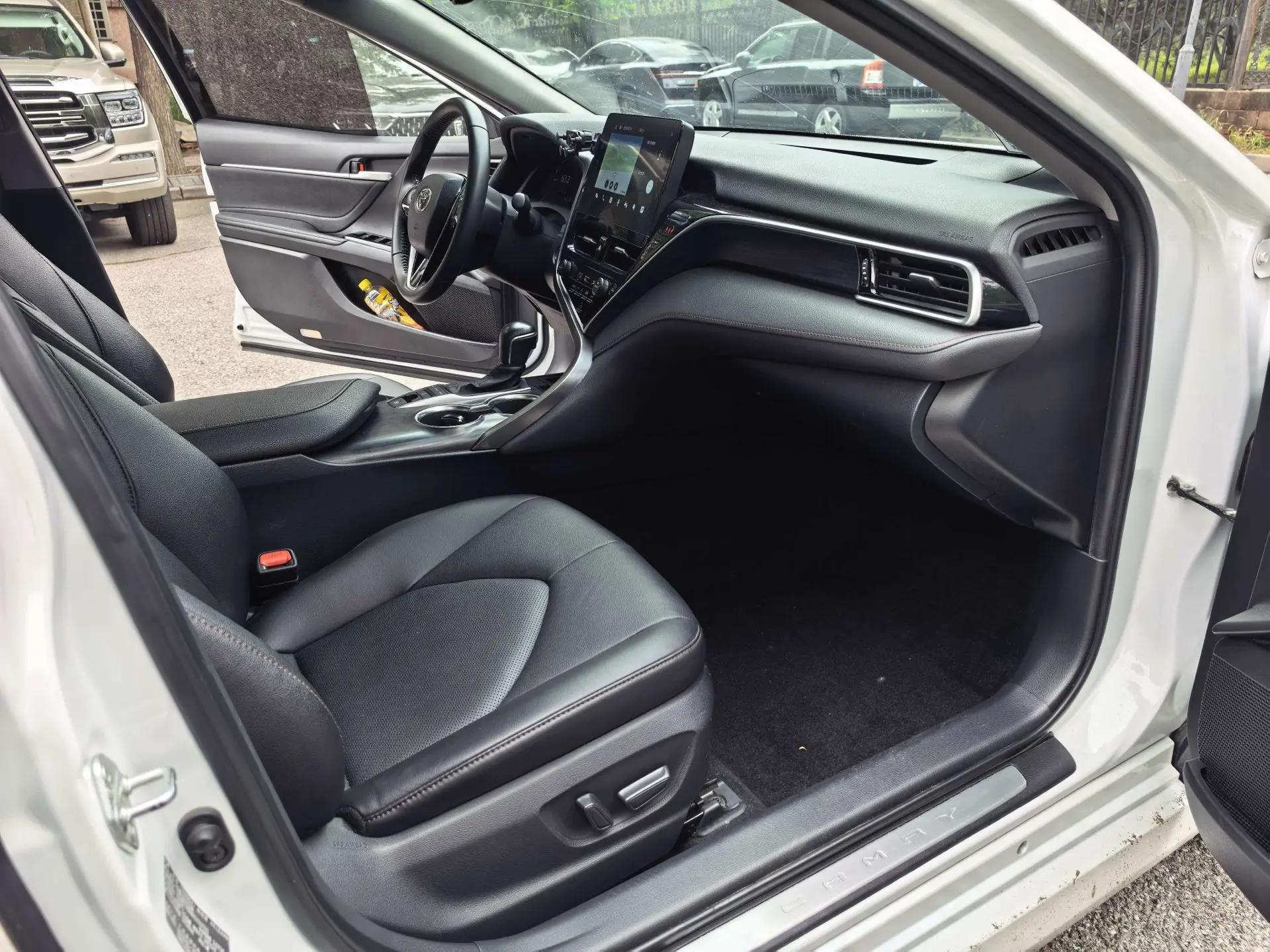 Camry 2021 2.5G Deluxe Edition 7