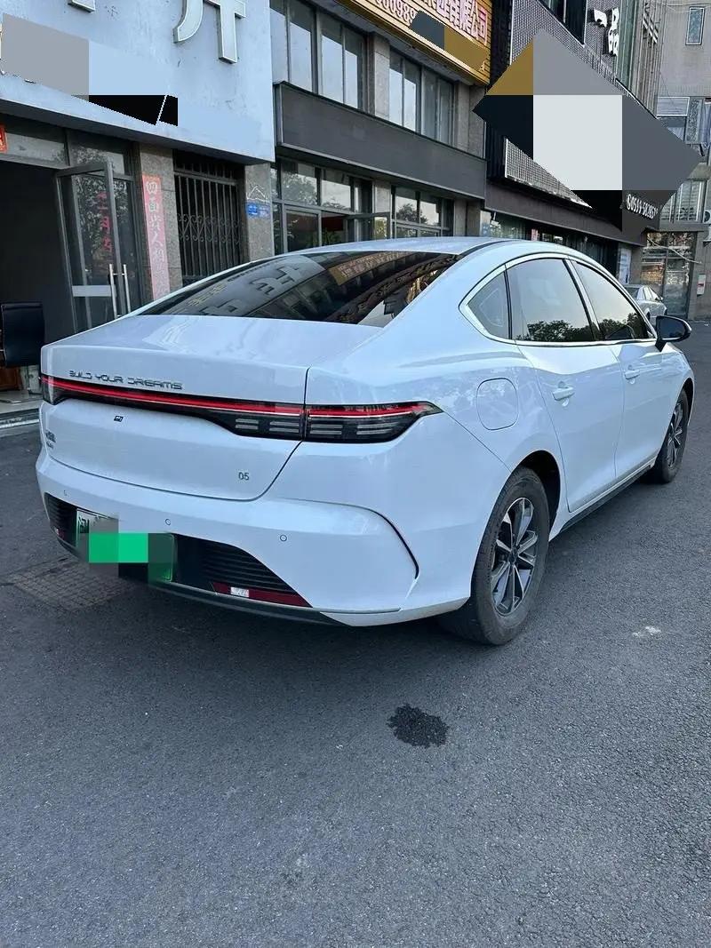 BYD 2024 Destroyer 05 DM-i 1.5 CVT Glory Edition 55KM Luxury Automatic 8