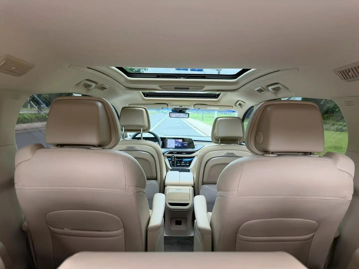 Buick GL8 2023 ES Lu Zun 653T Luxury Model 6