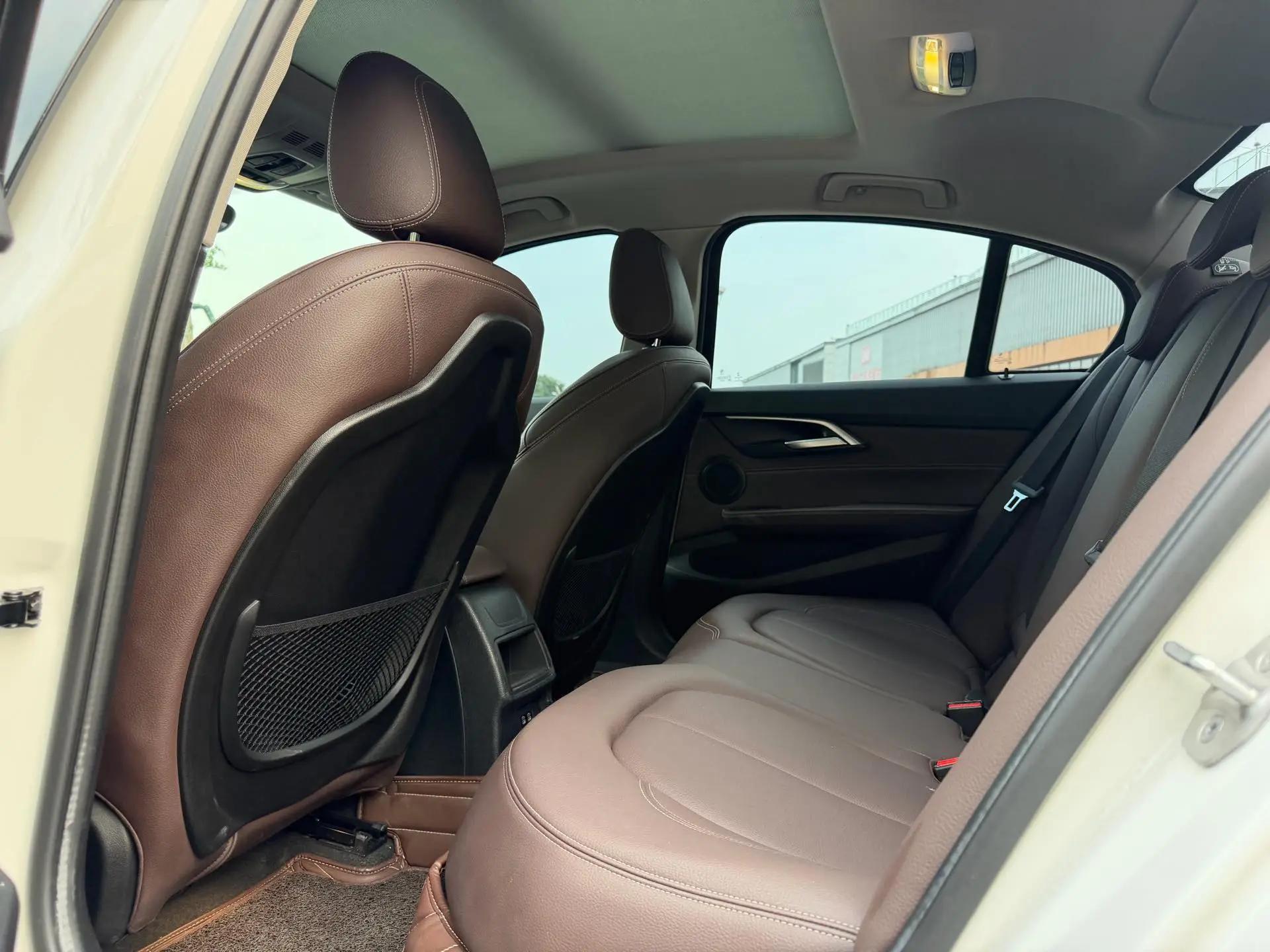 BMW 1 Series 2020 120i M Sports Suit 9