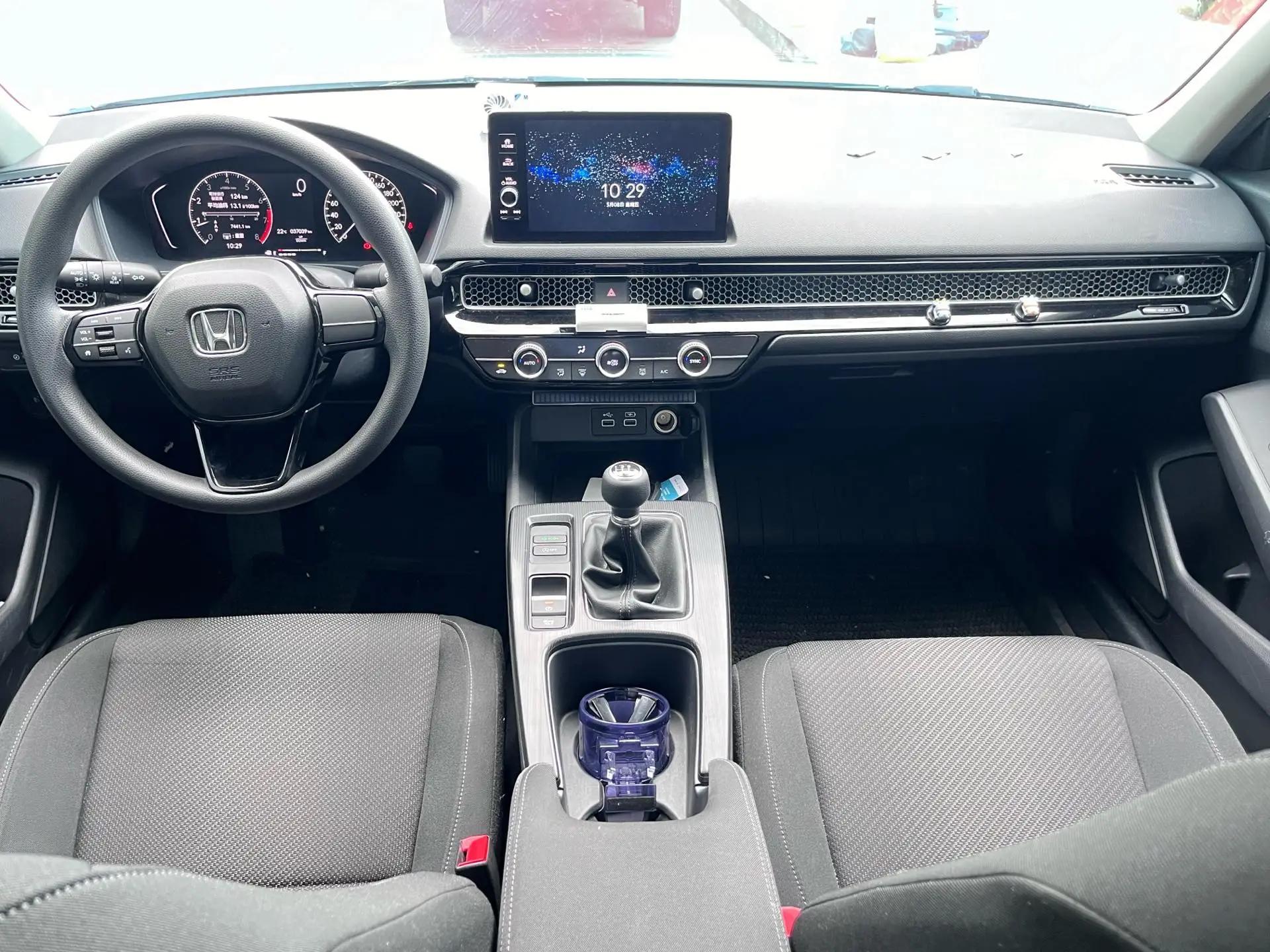 Model 2022 240TURBO Manual Exclusive Edition 6