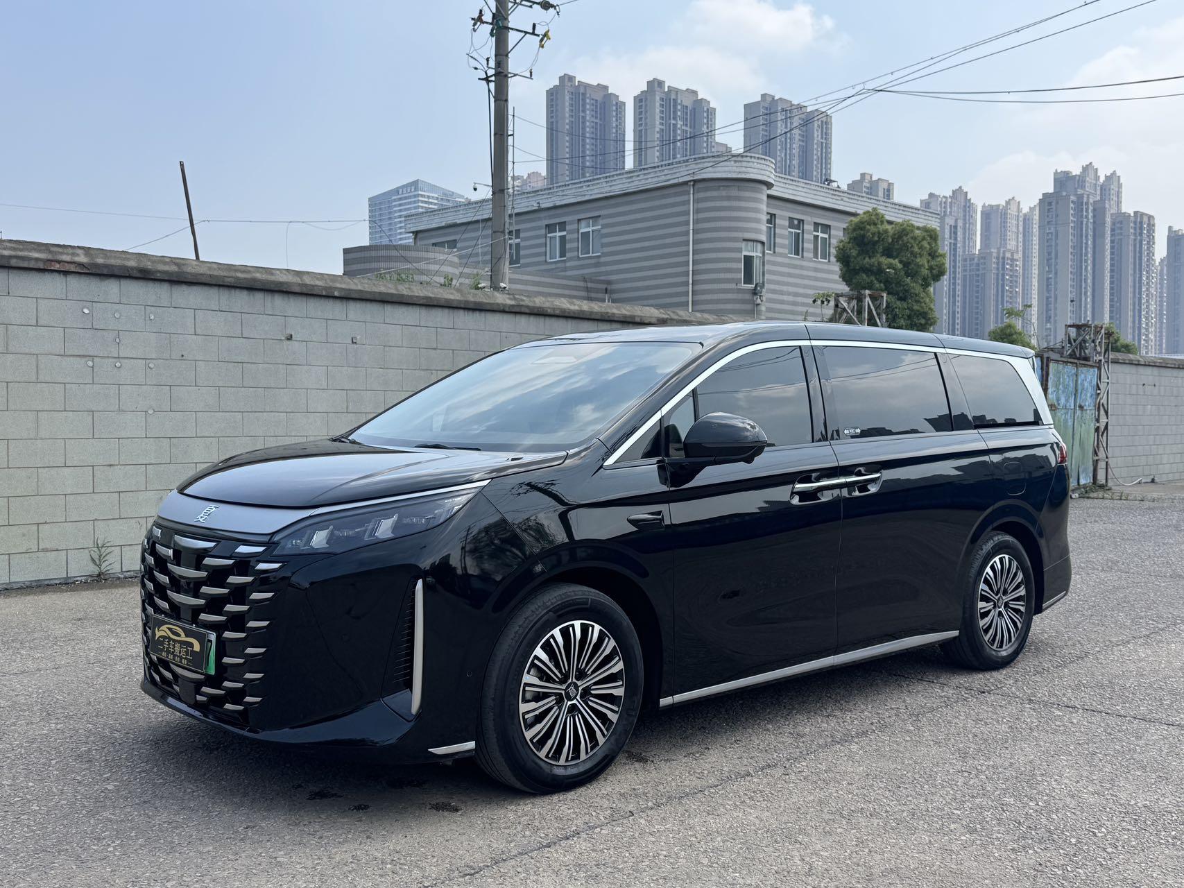 BYD 2025 summer DM-i 1.5T stepless 100km Exceed automatic gear