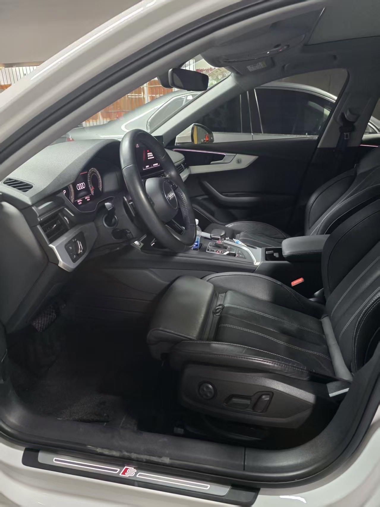 Audi A4L 2020 40 TFSI Deluxe Dynamic 2