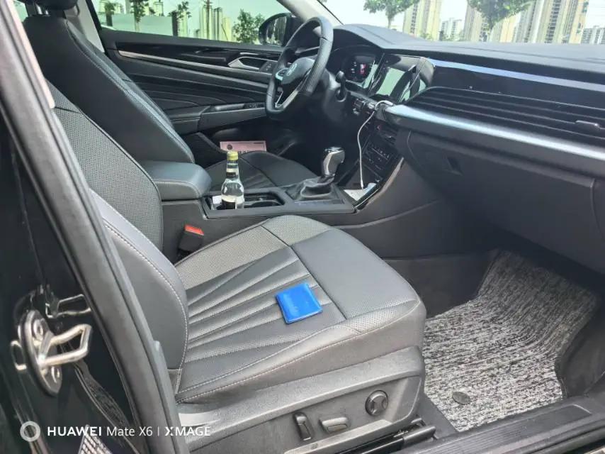 Volkswagen 2025 Passat 2.0TSI 330TSI Outstanding Model Starry Sky Elite Edition Automatic 2