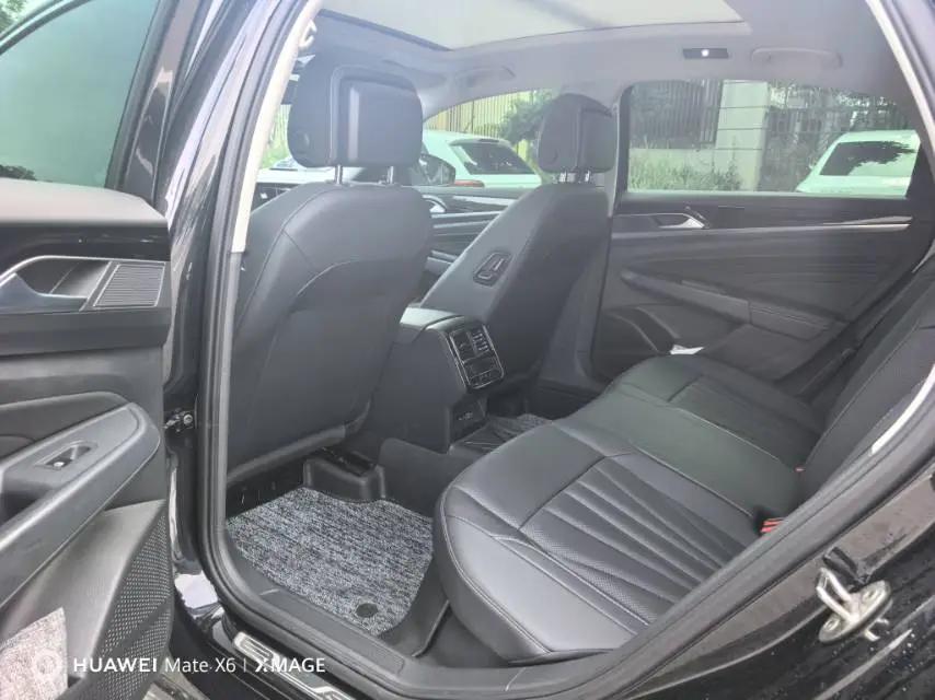 Volkswagen 2025 Passat 2.0TSI 330TSI Outstanding Model Starry Sky Elite Edition Automatic 3