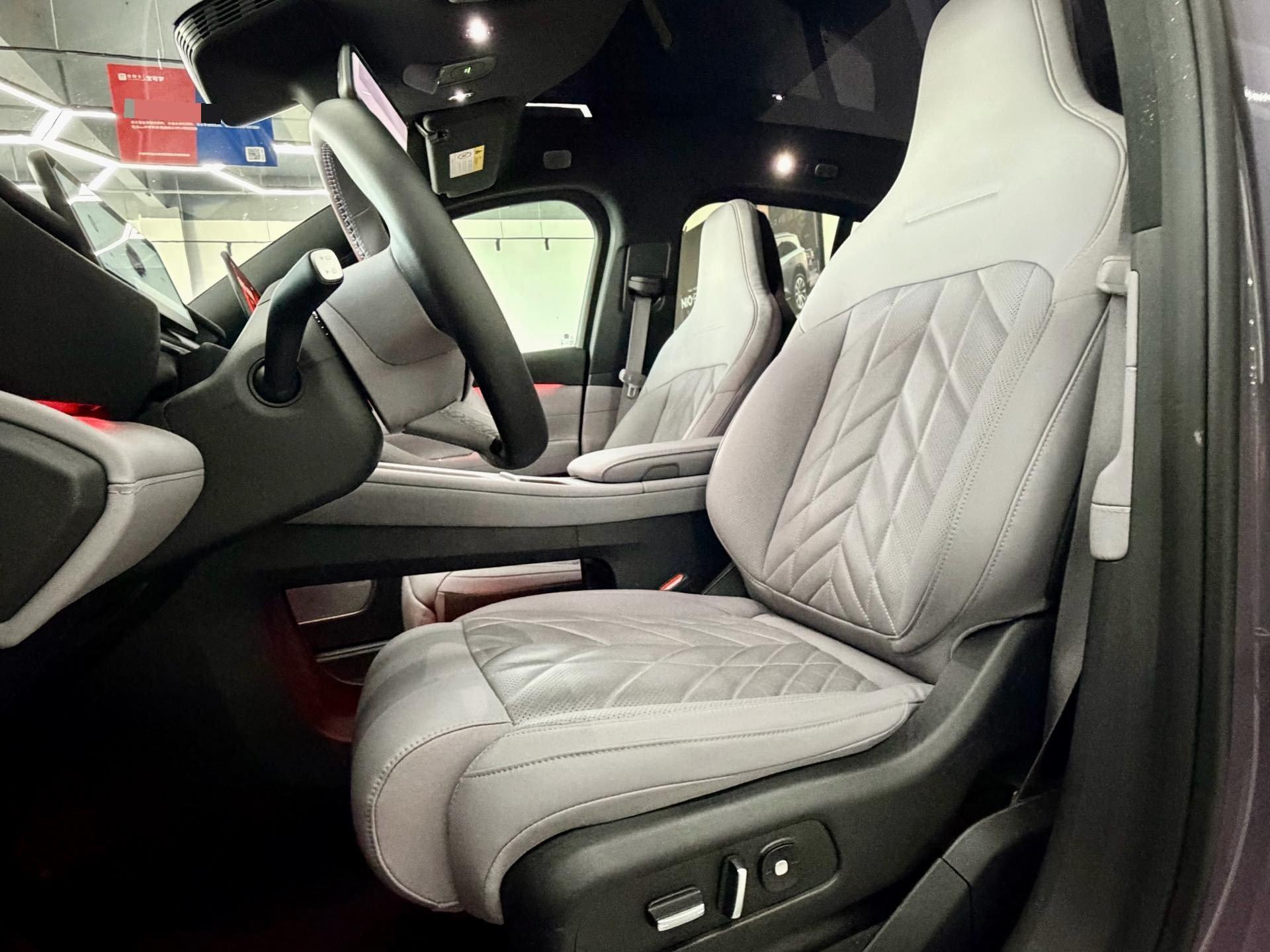 NIO 2025 EC6 75kWh automatic transmission 6