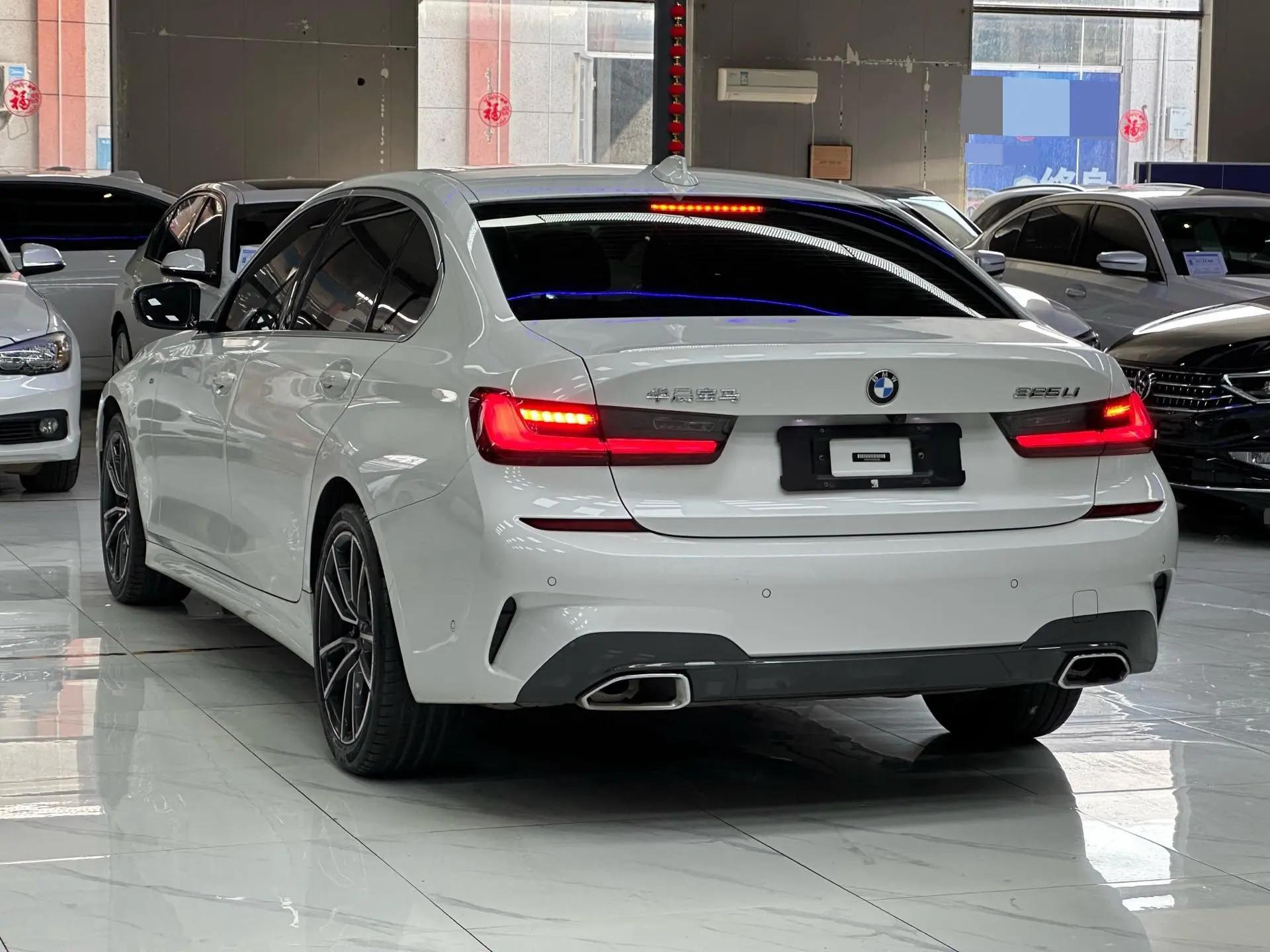 BMW 3 Series 2020 Change 325Li M Sports Suit 4