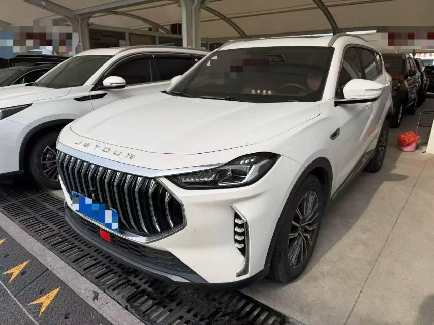 Открыть галерею: Jetour X70 PLUS 2023 1.5T DCT Ziqiang PRO 5-seater