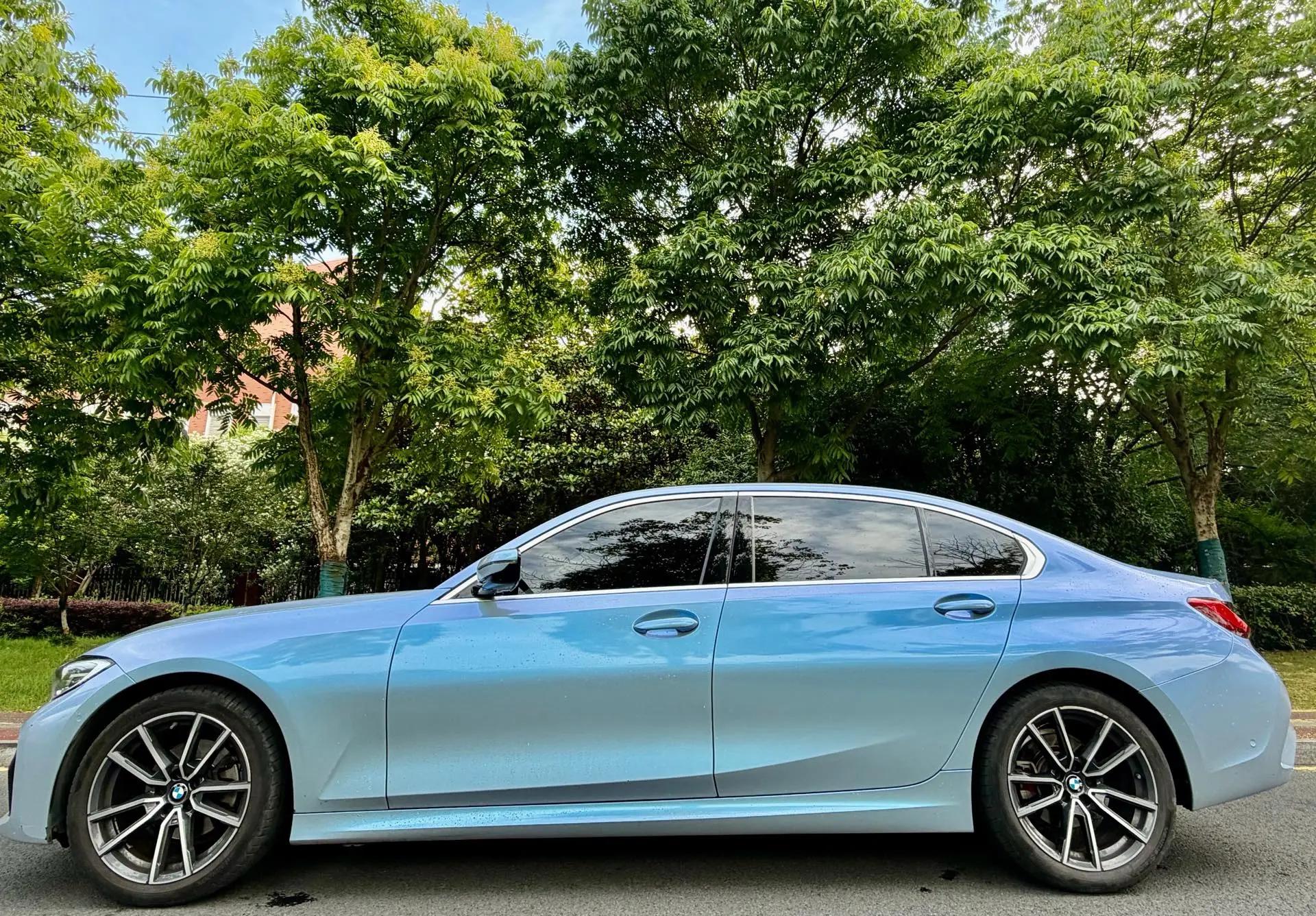 BMW 3 Series 2020 320Li M Sports Suit 3