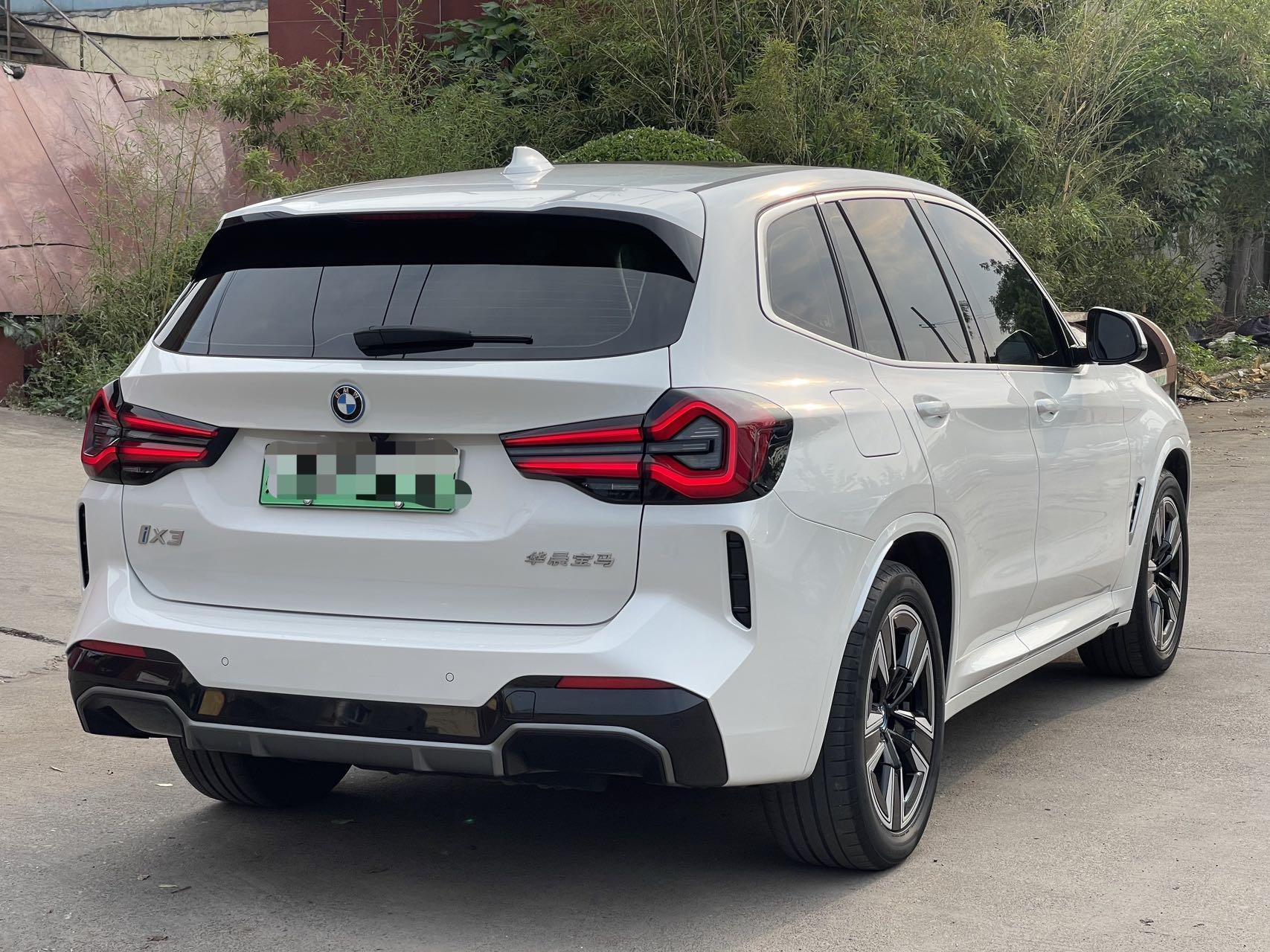 BMW iX3 (Imported) 2024 iX3 Leading Automatic Gear 7