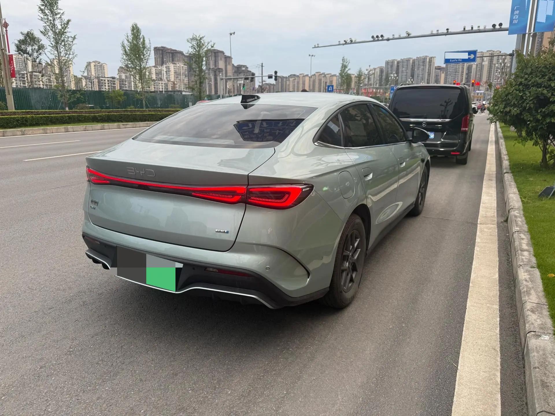 BYD 2025 seals 06 DM-i 1.5 stepless smart driving version 80KM luxury automatic gear 8