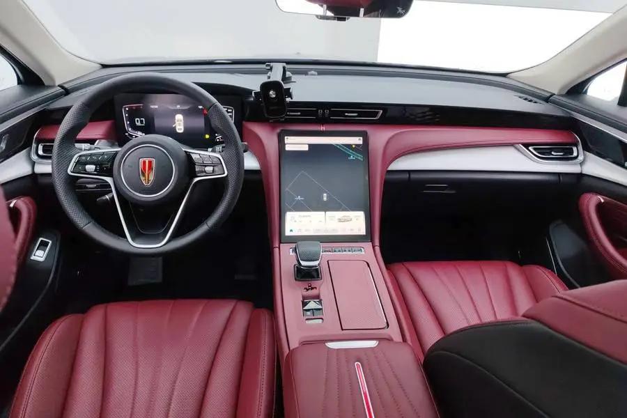 HongQi 2025 H5 HEV 1.5T Flag Rhyme 500000 Commemorative Automatic Gear 7