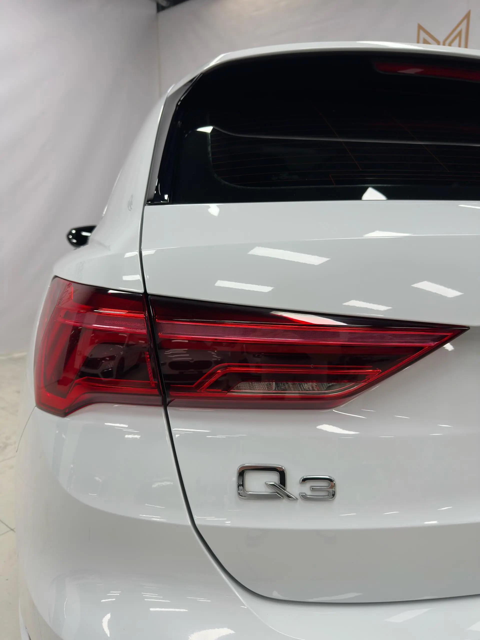 Audi Q3 2022 35 TFSI Fashion Dynamic 9