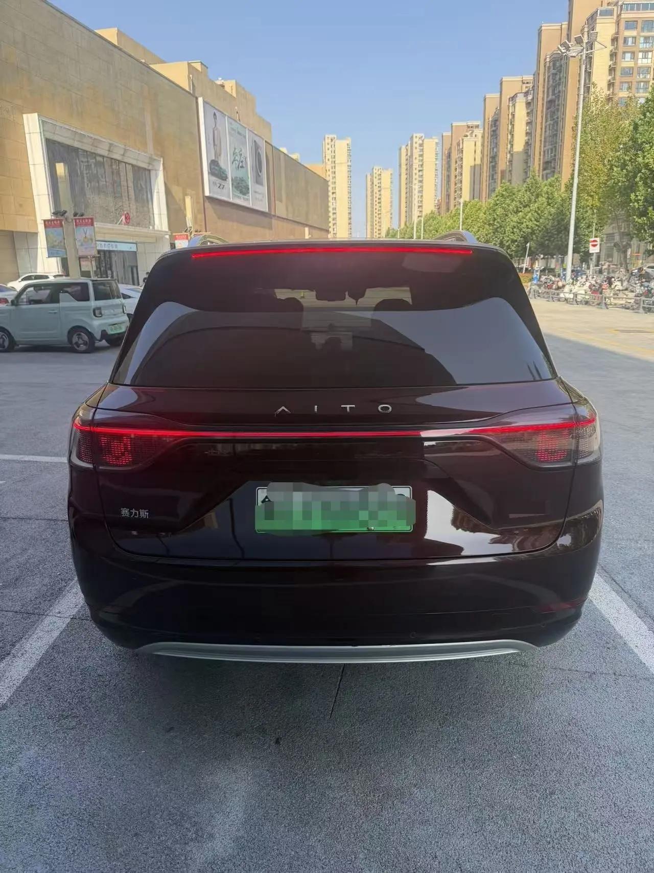 AITO 2025 Model AITO M9 Range-Extended Ultra Version 52kWh 6-Seater Automatic 8