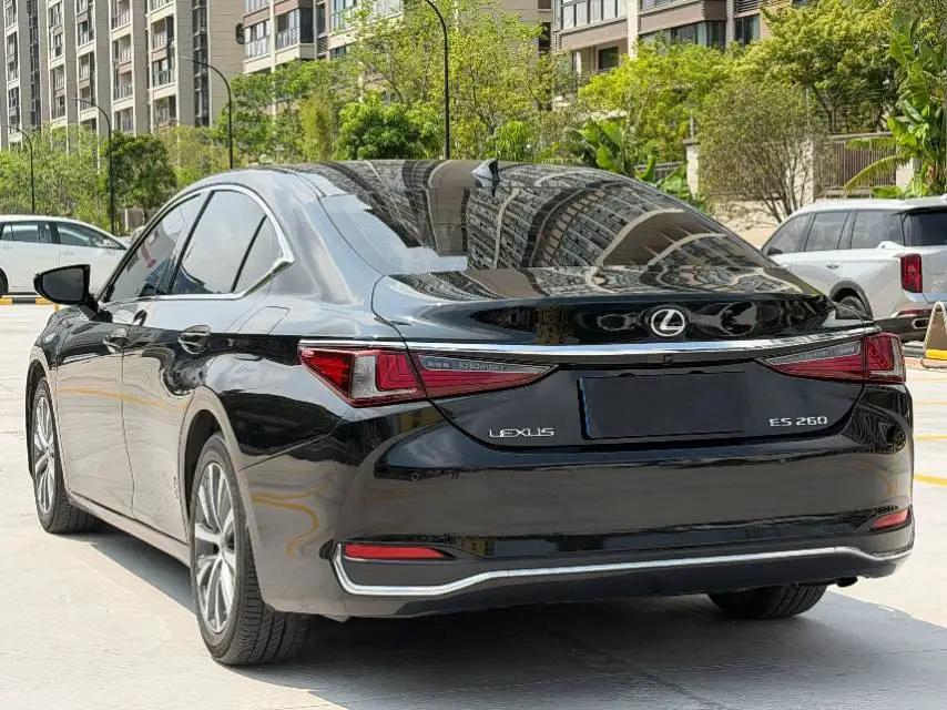 Lexus ES 2020 260 Excellence Edition 9