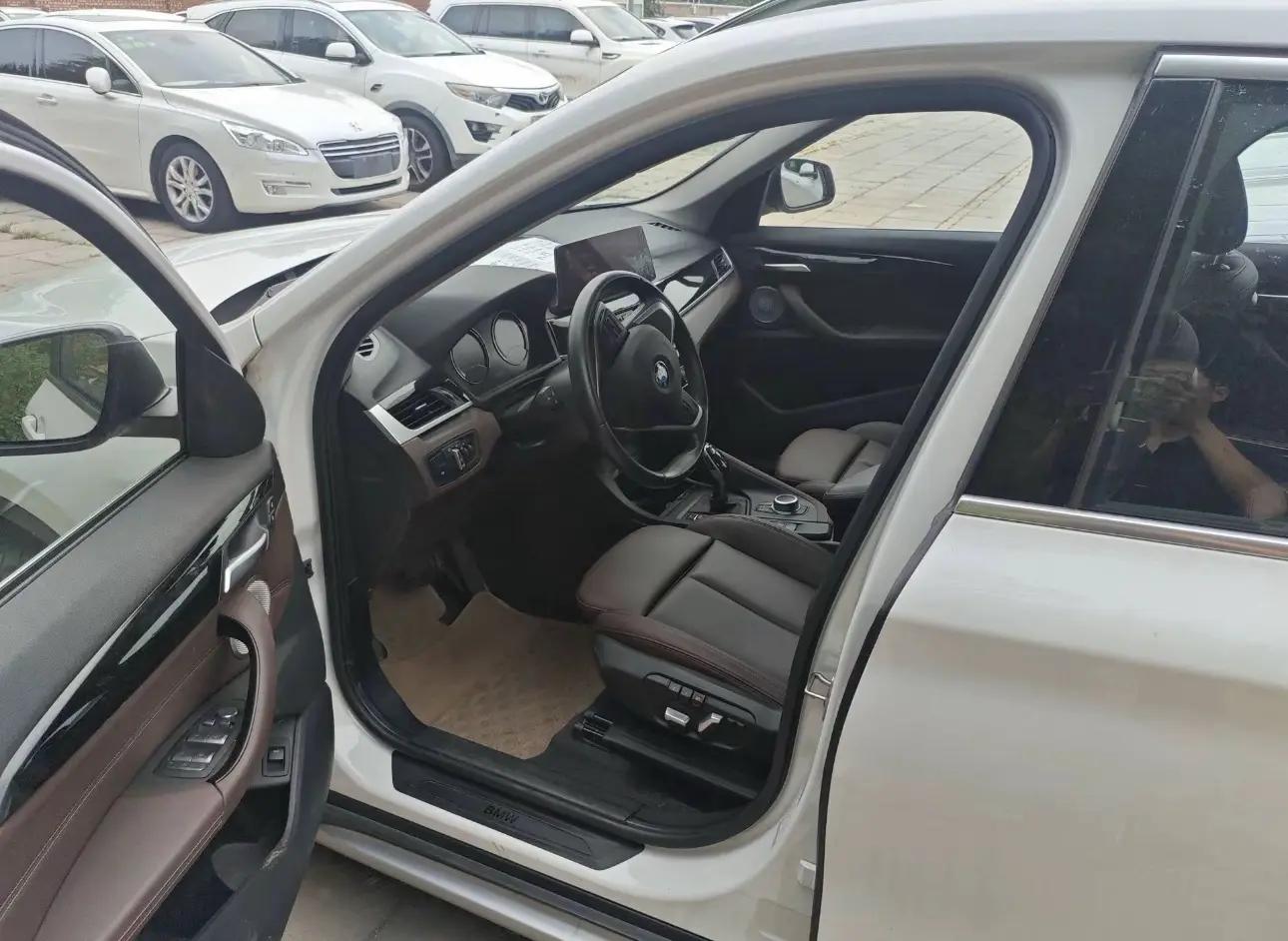 BMW X1 2021 sDrive20Li exclusive type 2