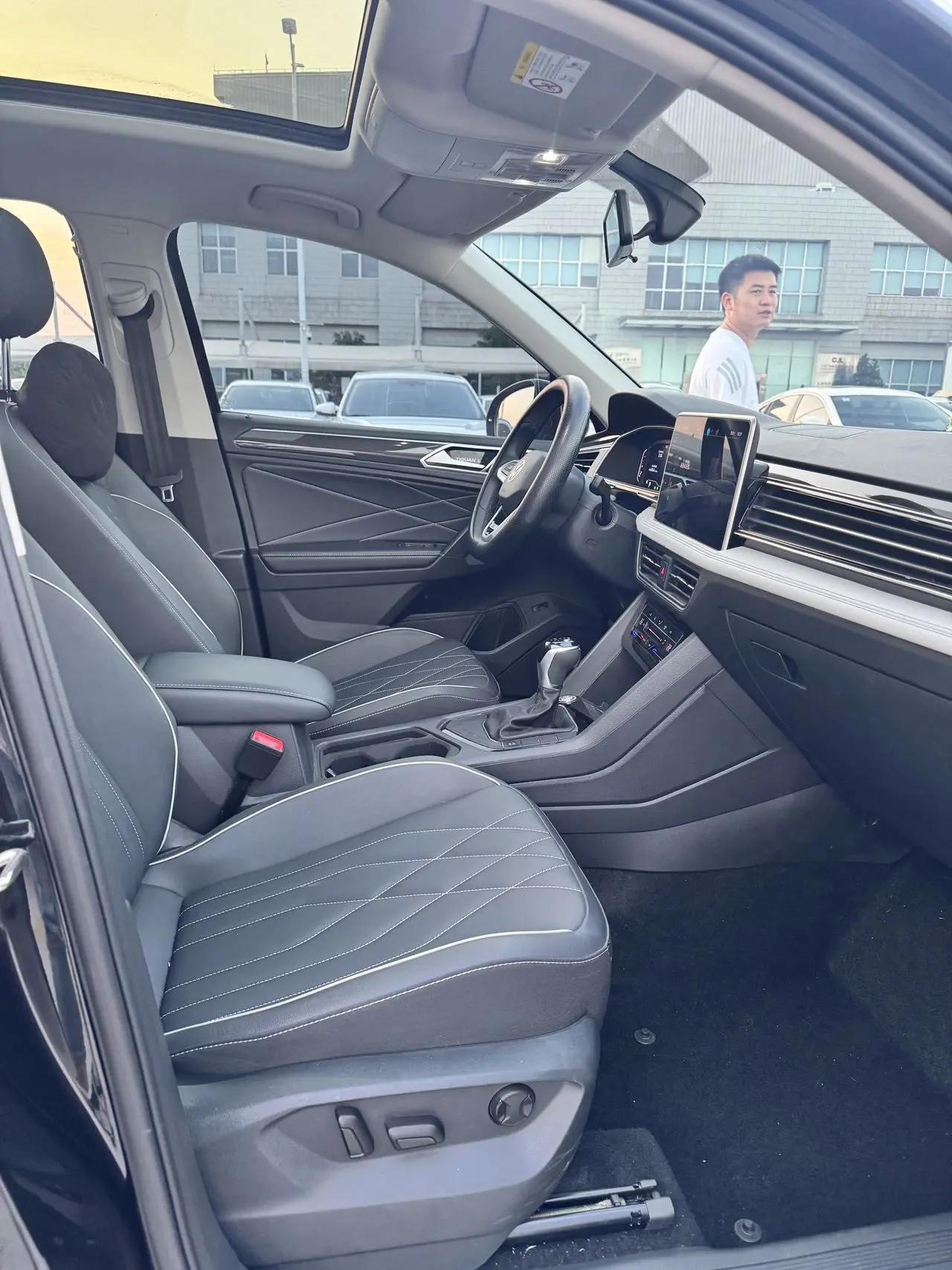 Volkswagen 2024 Tiguan L 1.5TSI 300TSI Two-Drive Longteng Edition Automatic Gear 9