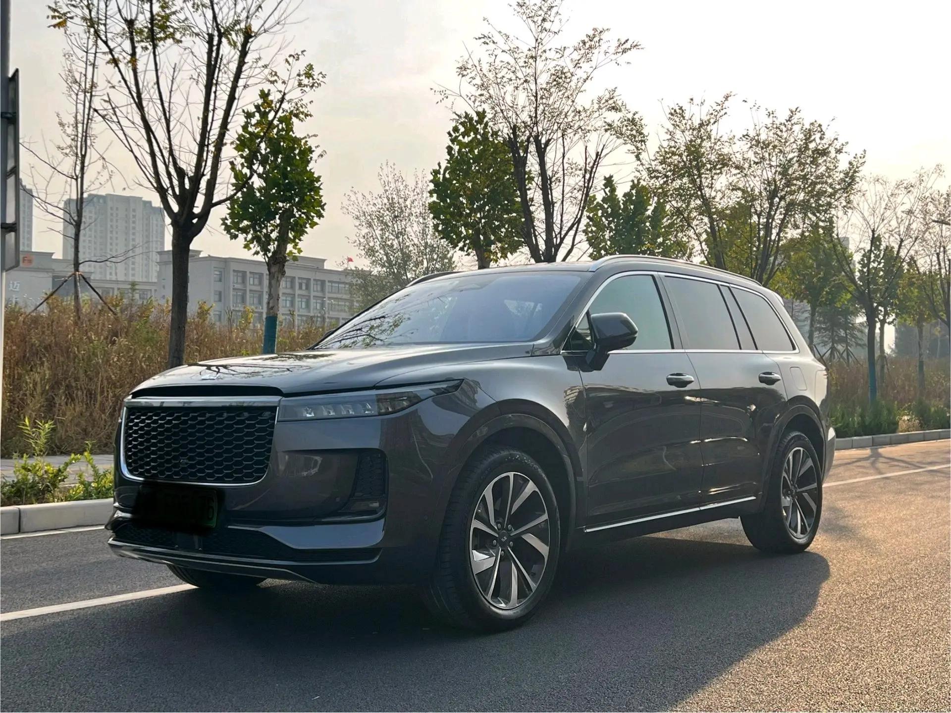 Li ONE 2021 extended 6-seat version