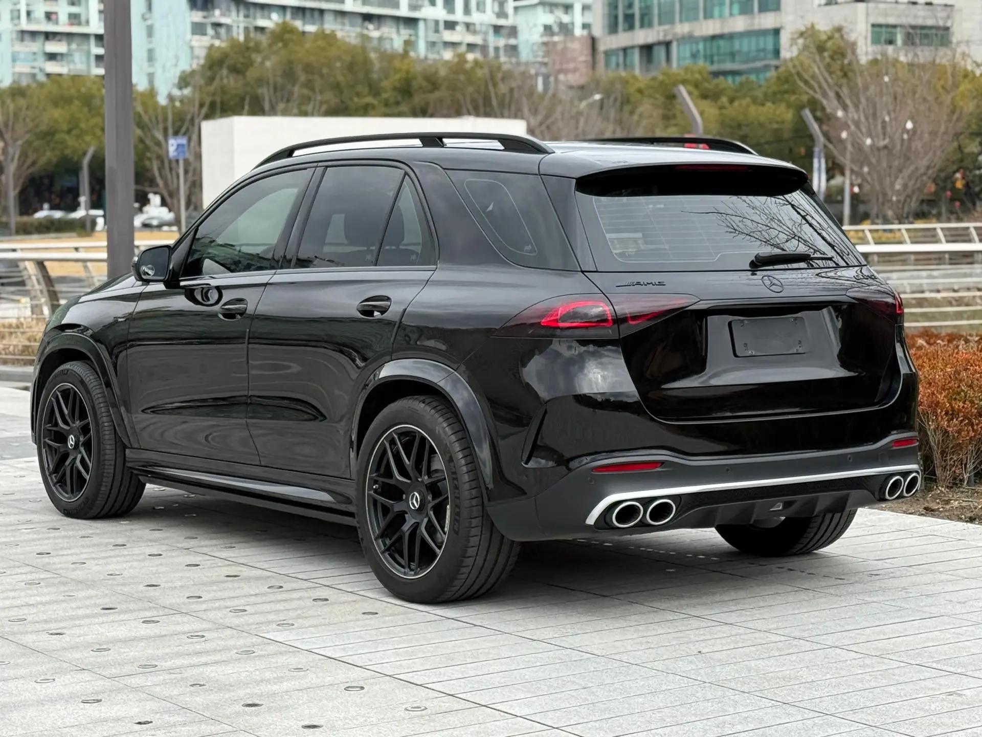 Mercedes Benz GLE AMG 2020 model AMG GLE 53 4MATIC 3