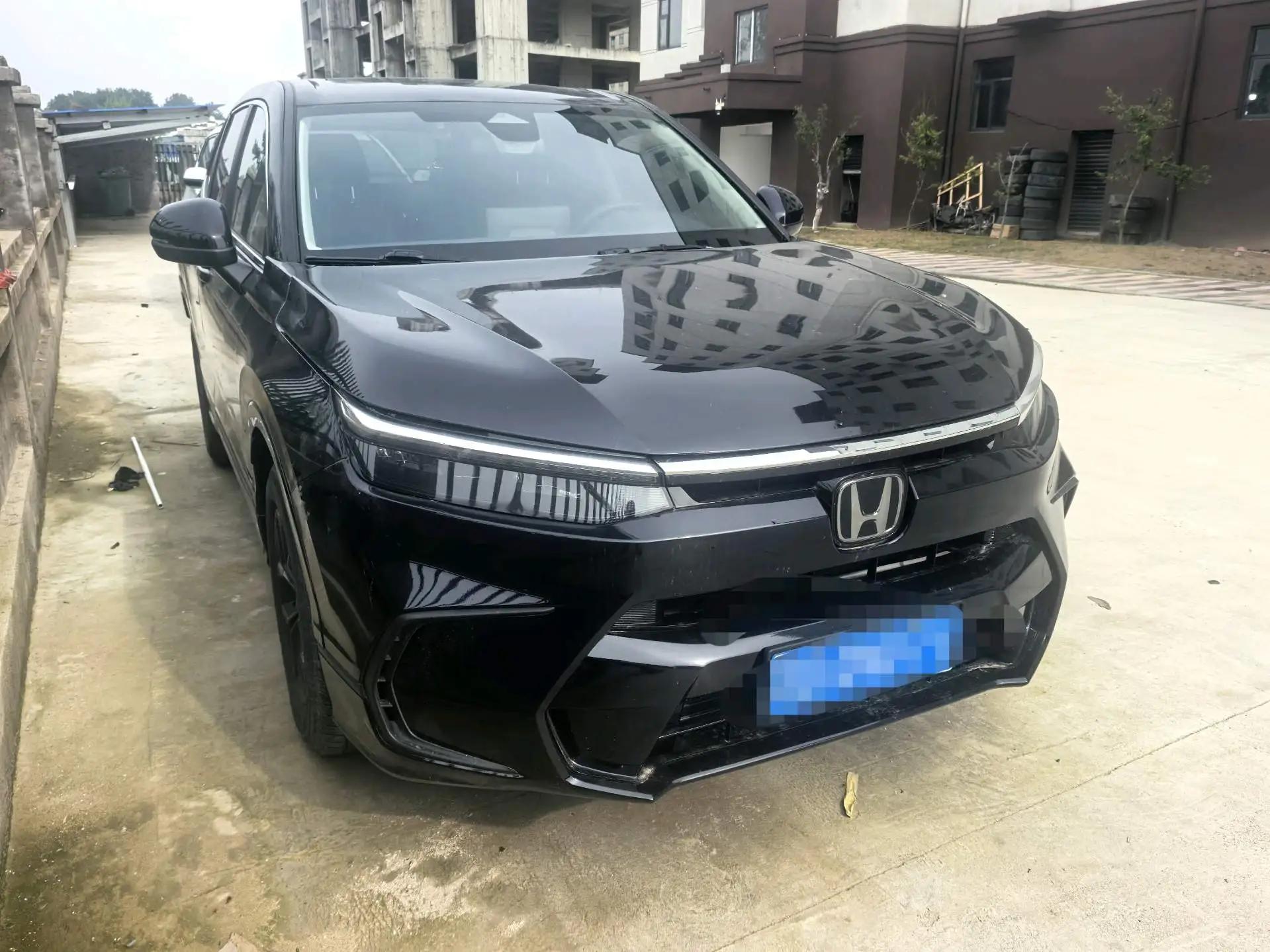 Honda 2025 BREEZE 1.5T CVT 240TURBO Two-Wheel Drive Luxury 5-Seater Automatic 2