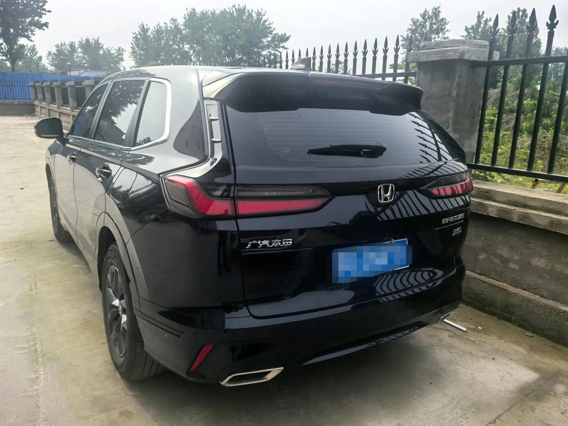 Honda 2025 BREEZE 1.5T CVT 240TURBO Two-Wheel Drive Luxury 5-Seater Automatic 3