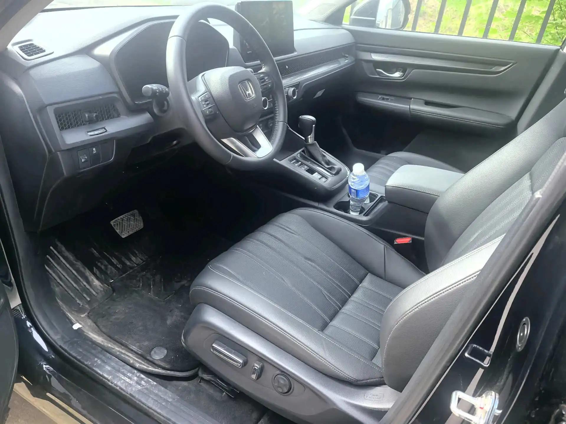 Honda 2025 BREEZE 1.5T CVT 240TURBO Two-Wheel Drive Luxury 5-Seater Automatic 8