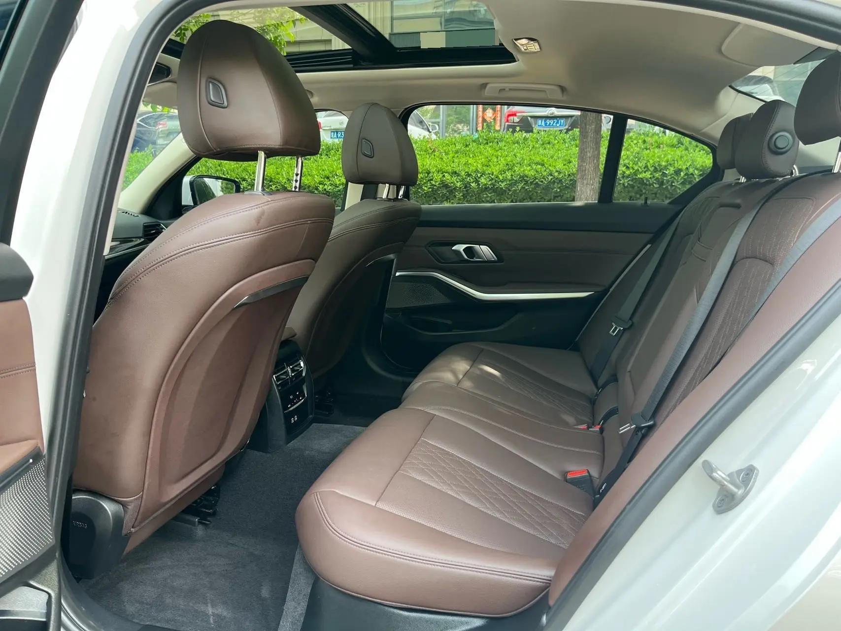 BMW 3 Series 2025 Model 325Li 2.0T M Sport Package Automatic 5
