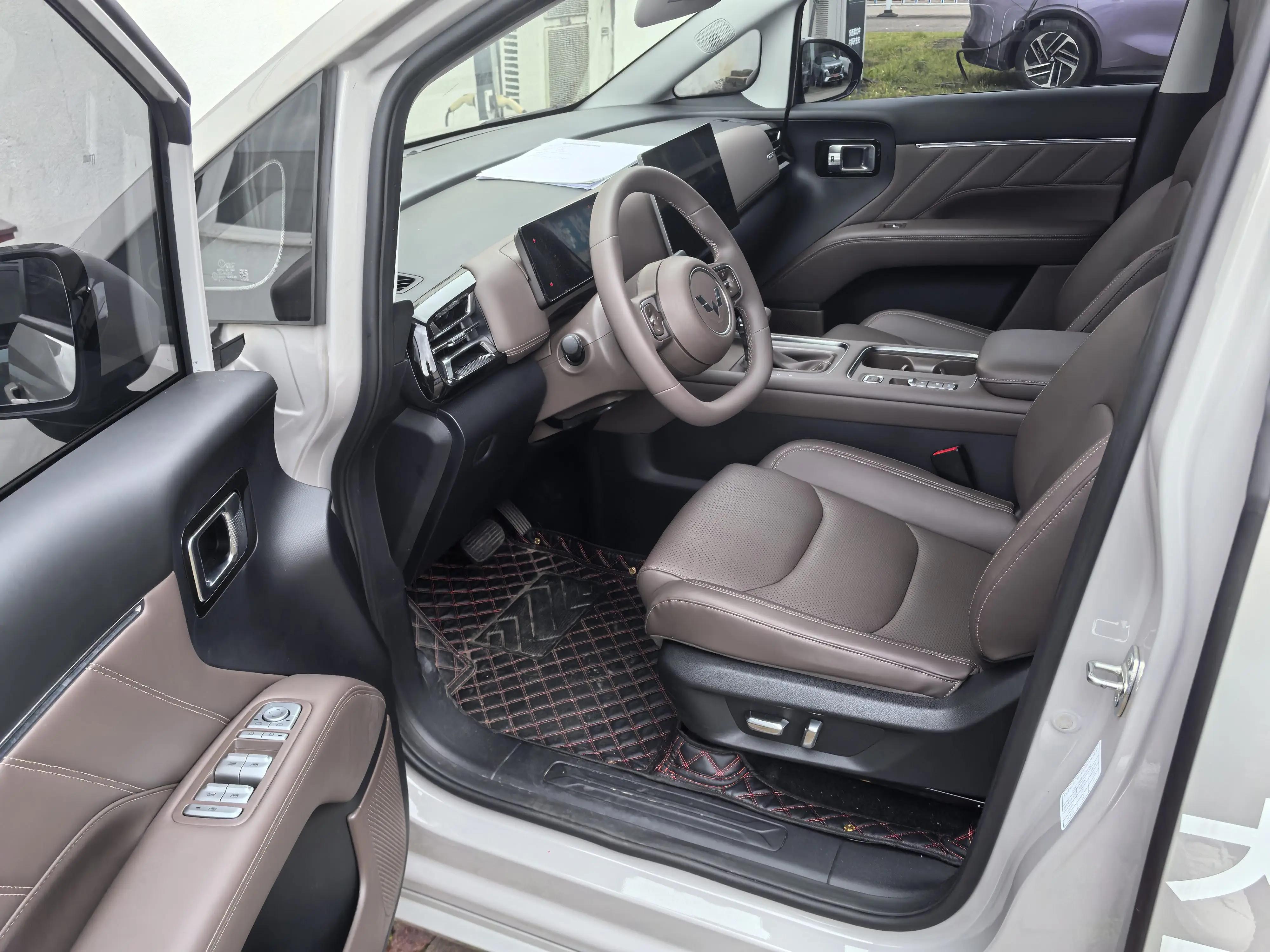 Starlight 730 2025 1.5T CVT Elite 4
