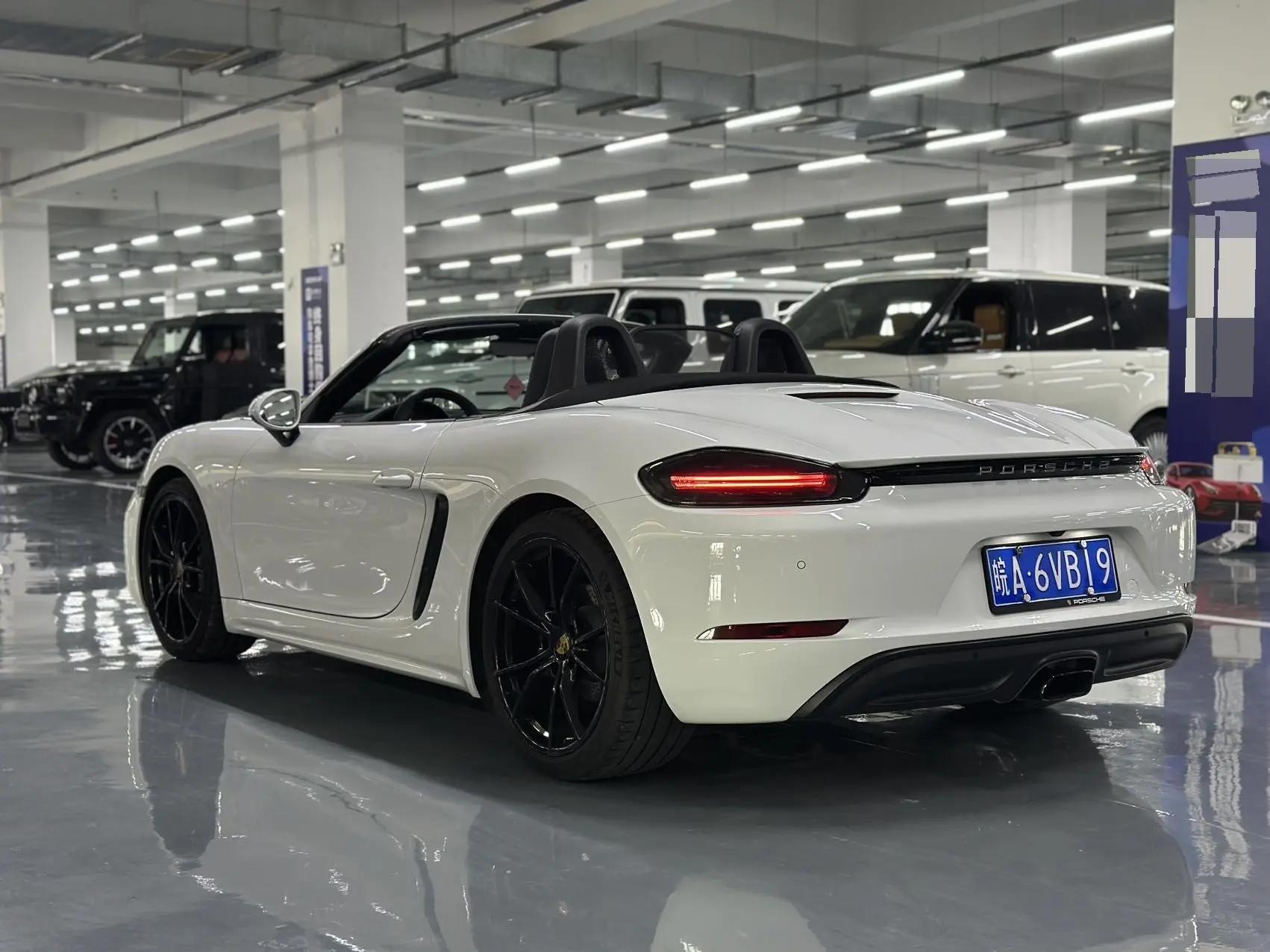 Porsche 718 2020 Boxster 2.0T 6