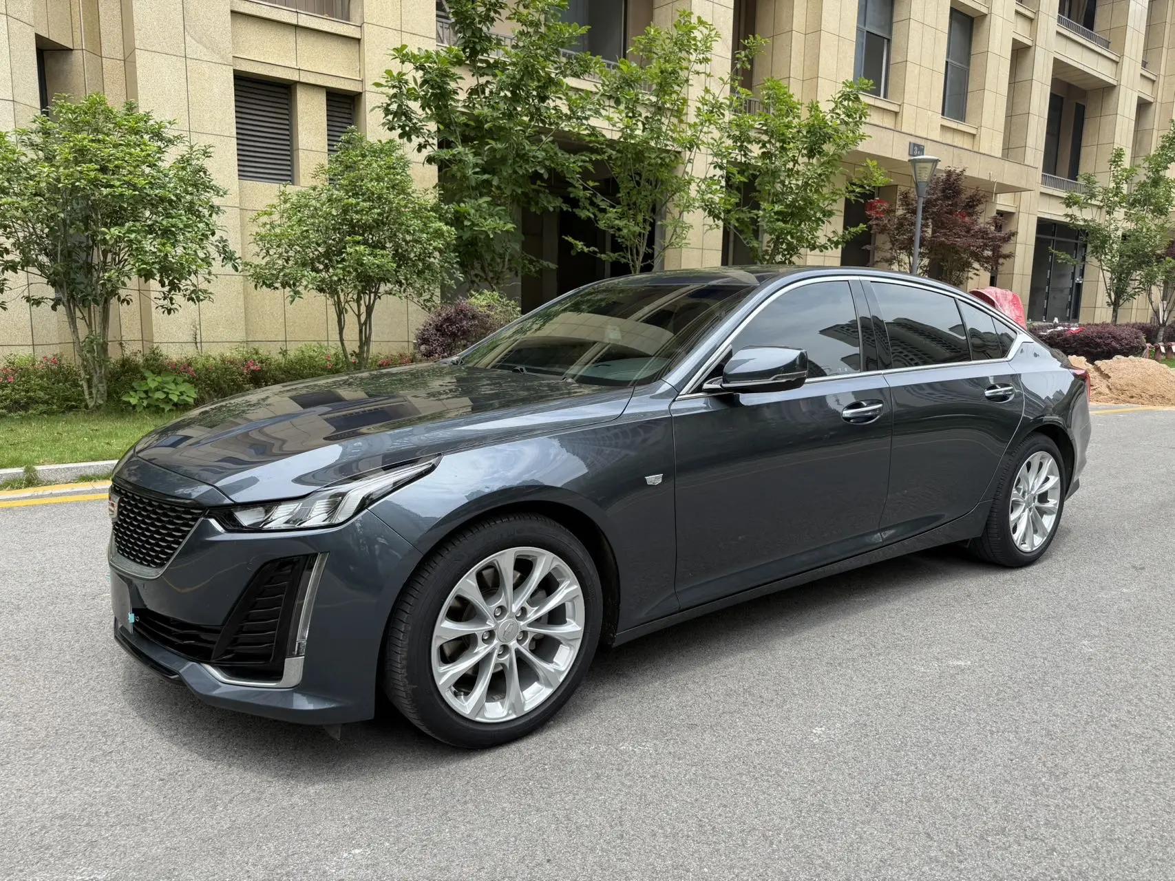 Cadillac CT5 2021 28T Luxury Model