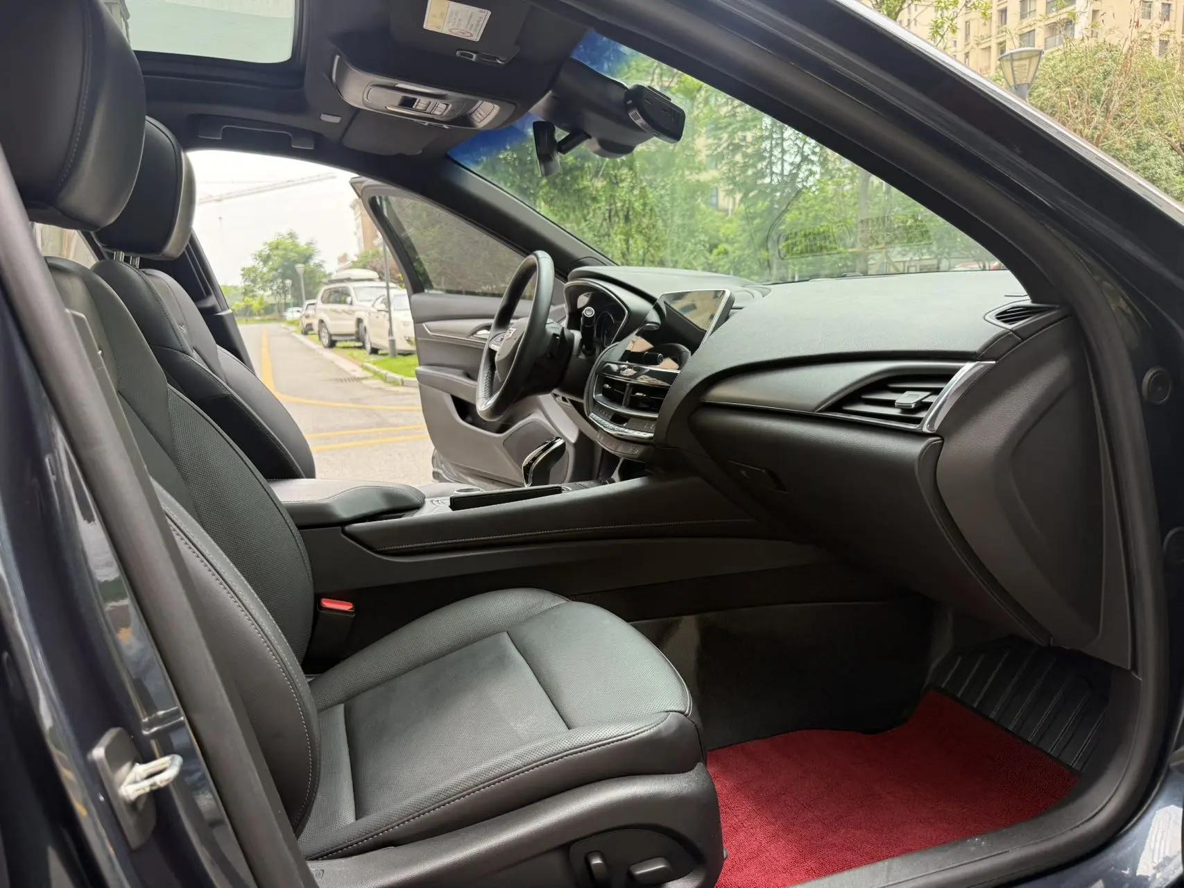Cadillac CT5 2021 28T Luxury Model 5