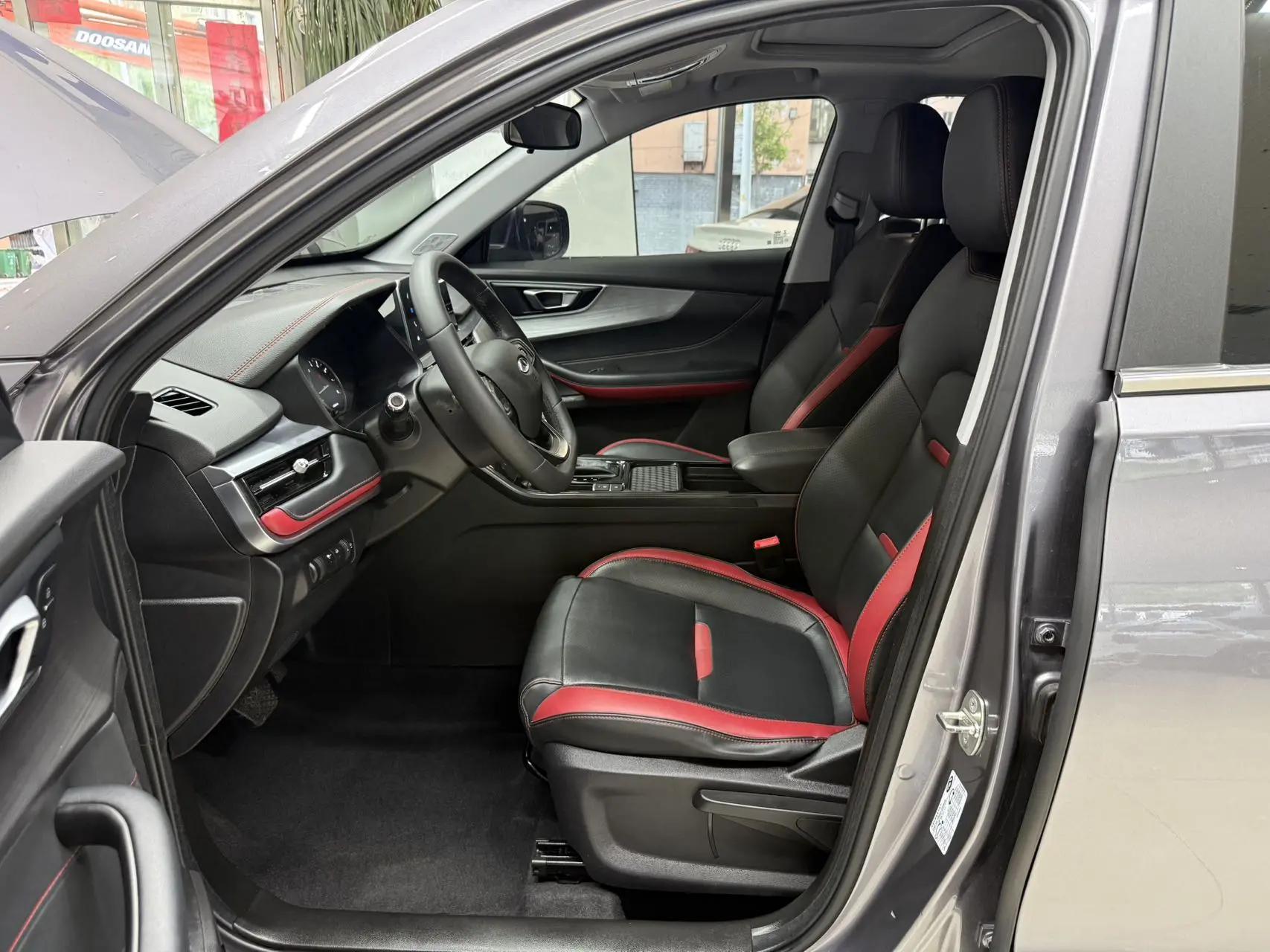 Ruihu 5x 2021 Super Hero Edition 1.5L CVT Deluxe 15