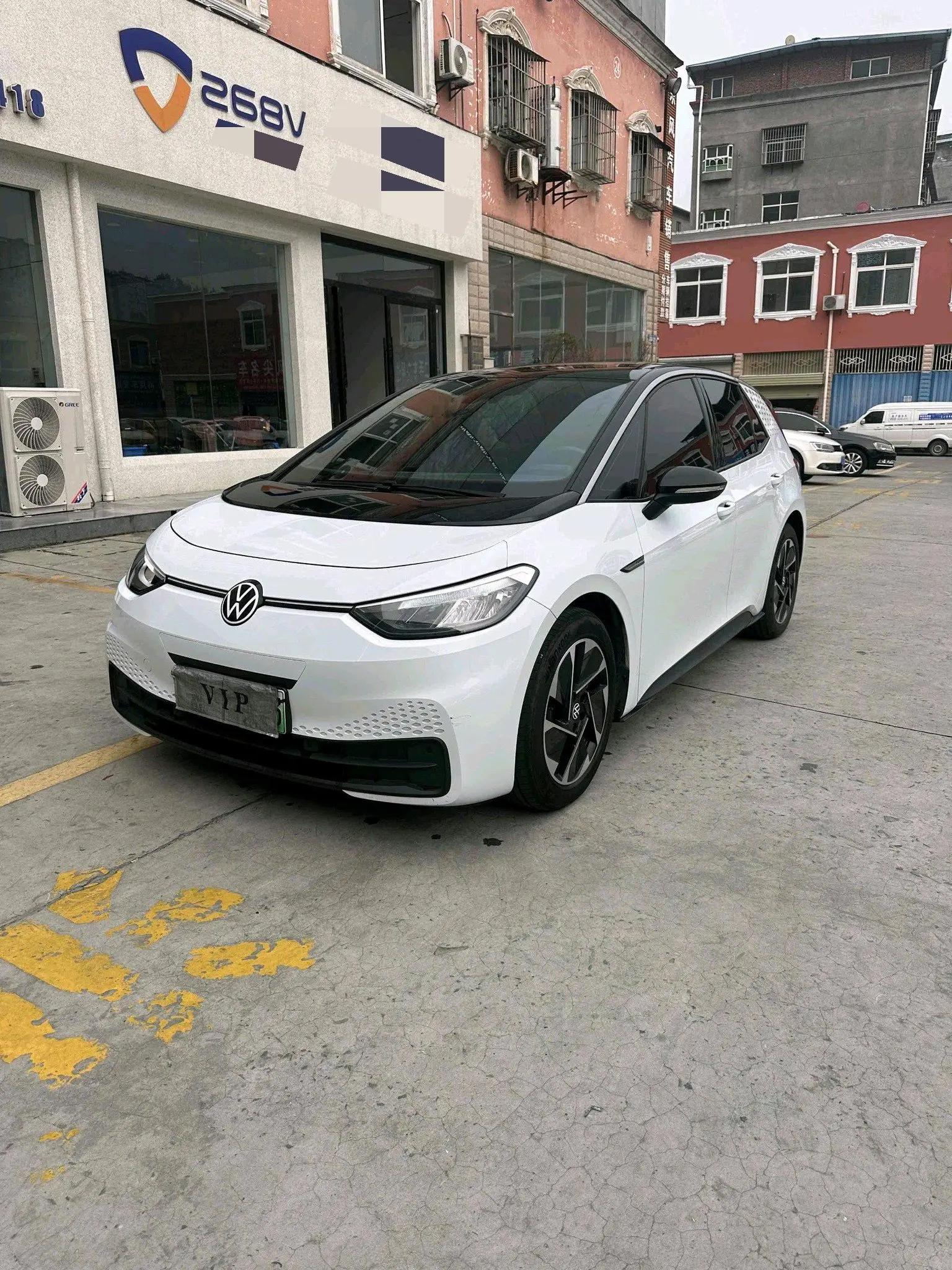 Volkswagen 2024 ID. 3 Outstanding Edition Automatic Transmission