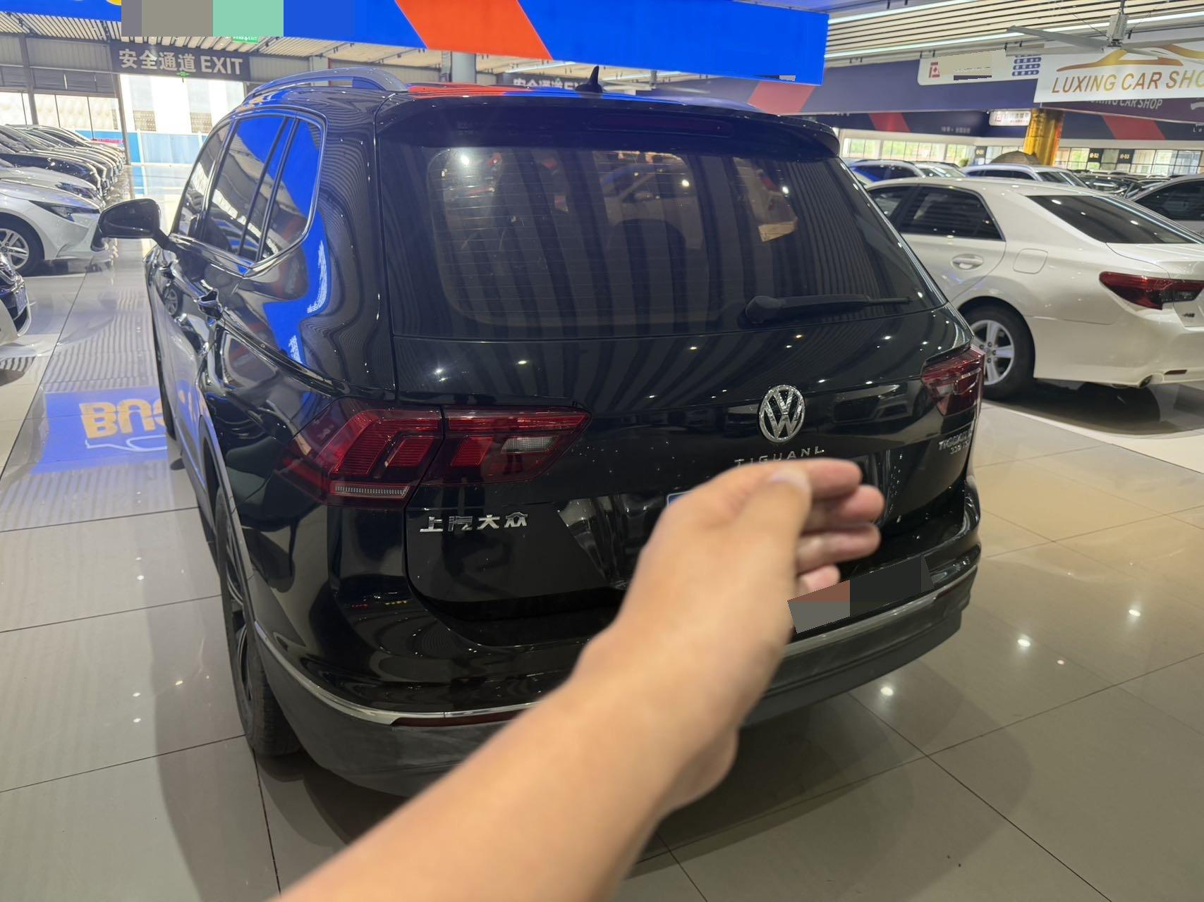 Tiguan L 2020 330TSI Automatic Two-Drive Panoramic Comfort Edition VI 3
