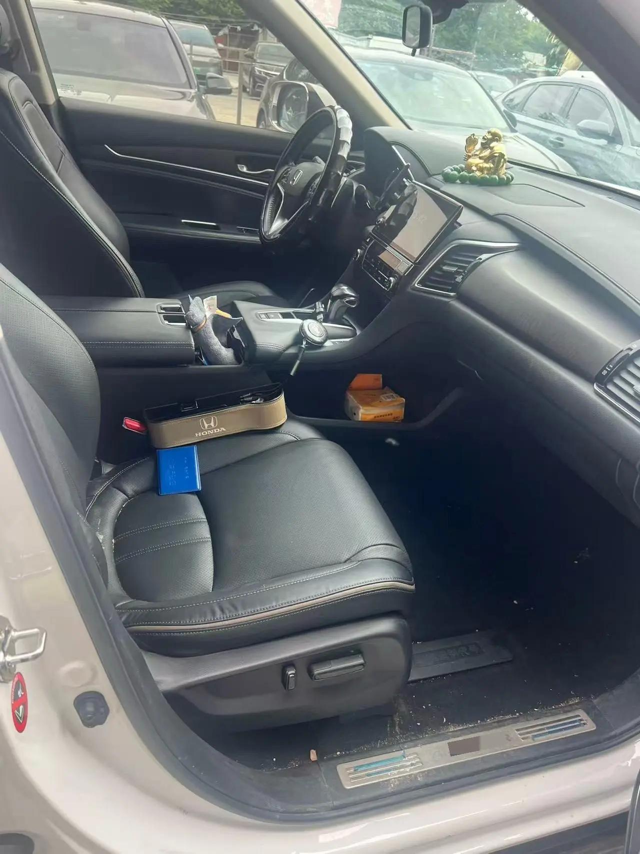 Crown Road 2020 240TURBO Two-Drive Smart Edition 6