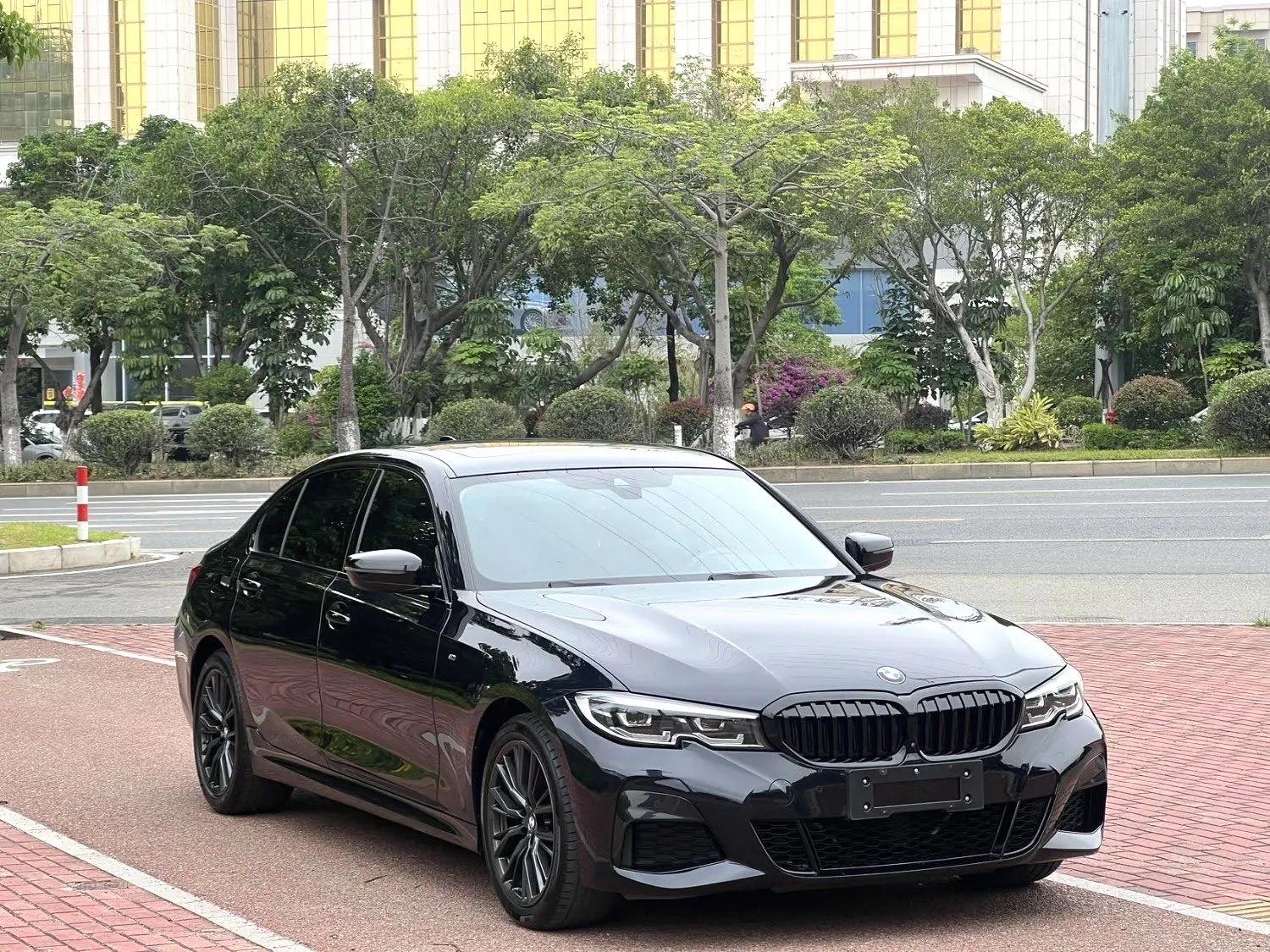 BMW 3 Series 2021 325Li M Sports Night Suit 4
