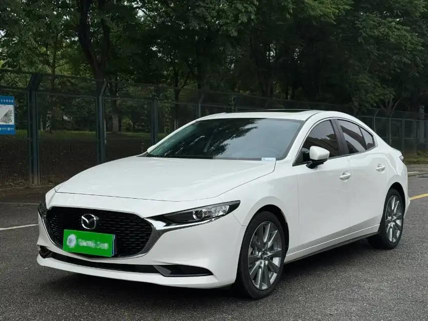 Mazda 3 Onksera 2023 2.0L Automatic Quality Glamour Edition