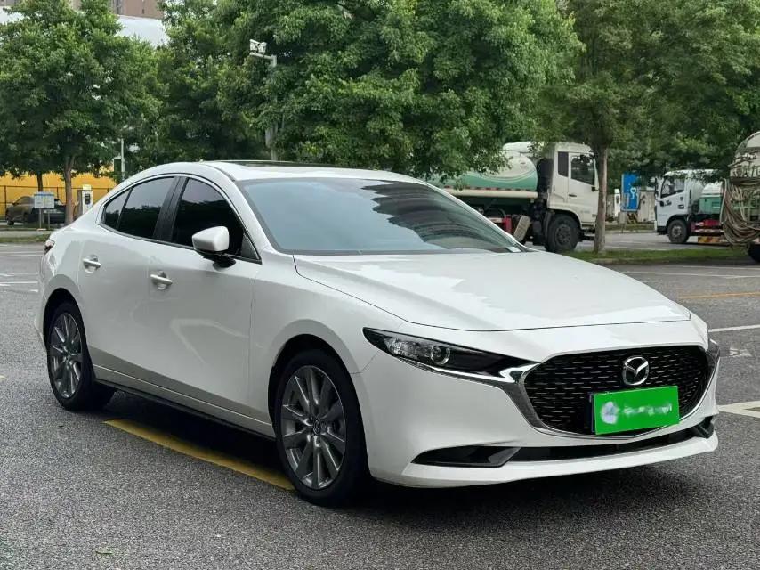 Mazda 3 Onksera 2023 2.0L Automatic Quality Glamour Edition 3