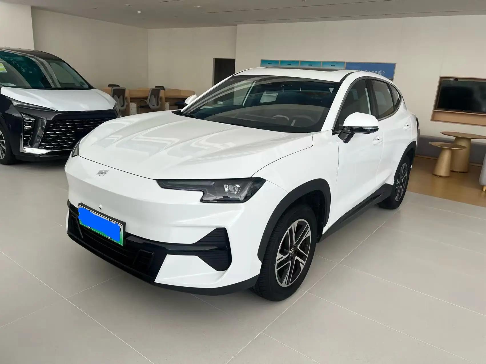 Открыть галерею: Jetour 2024 Shanhai L6 1.5TD MAX automatic gear