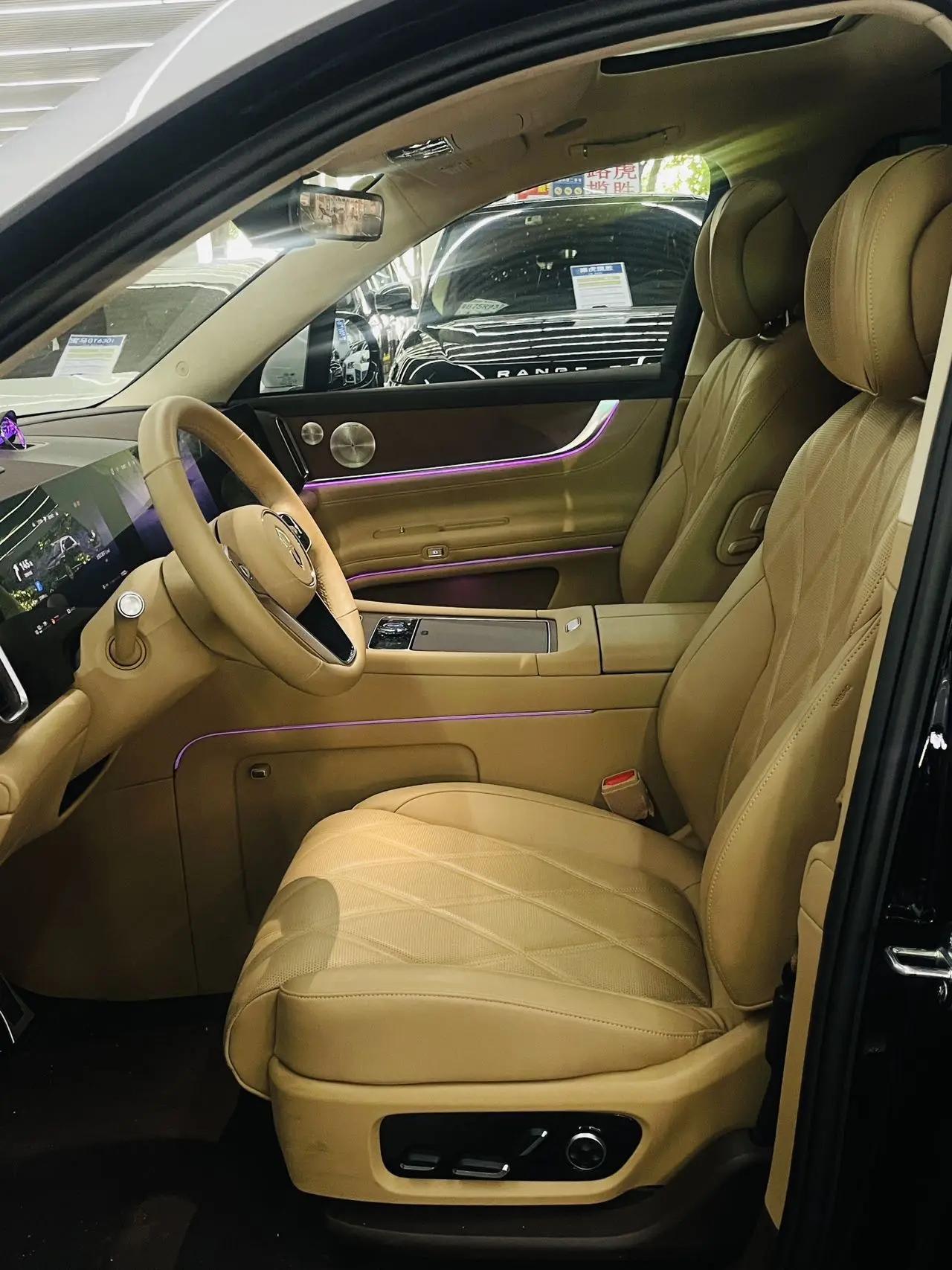 AITO 2025 Model AITO M9 Range-Extended Ultra Version 52kWh 6-Seater Automatic 4