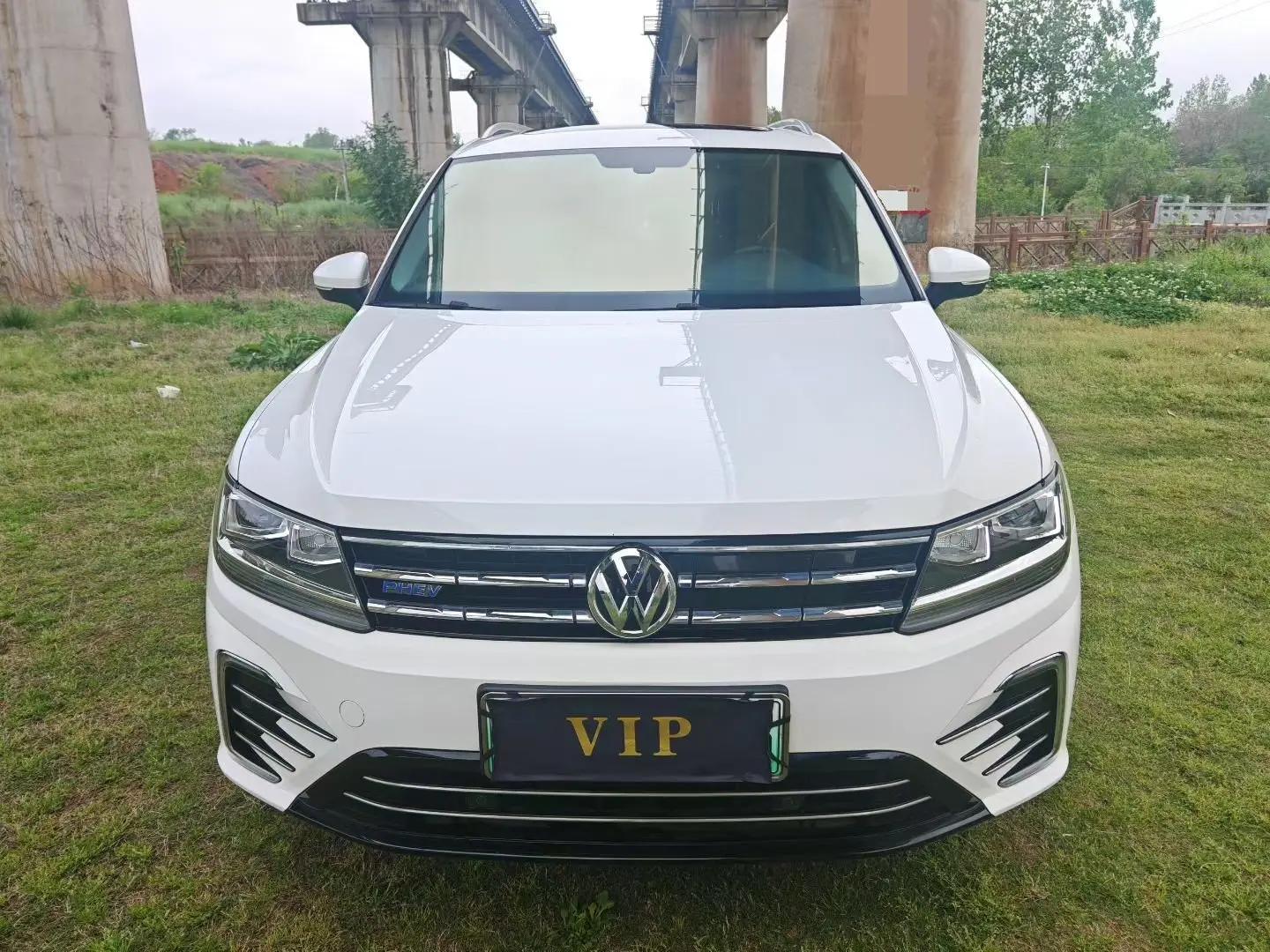 Tiguan L New Energy 2020 430PHEV Plug-in Hybrid Premium Edition 2