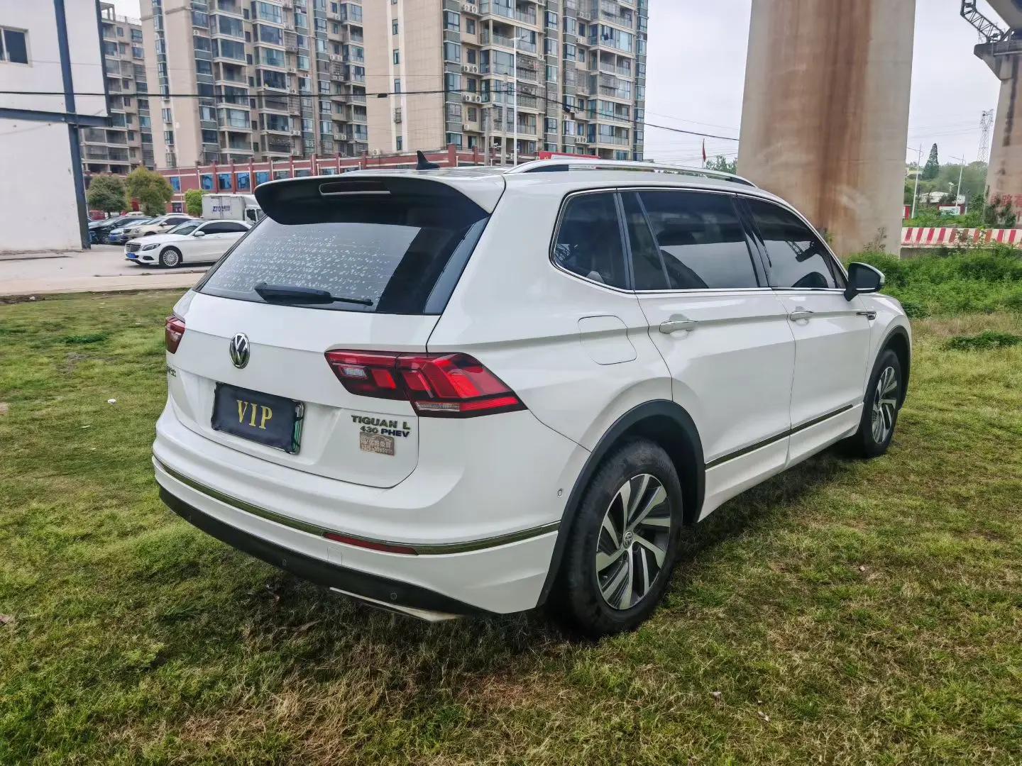 Tiguan L New Energy 2020 430PHEV Plug-in Hybrid Premium Edition 7