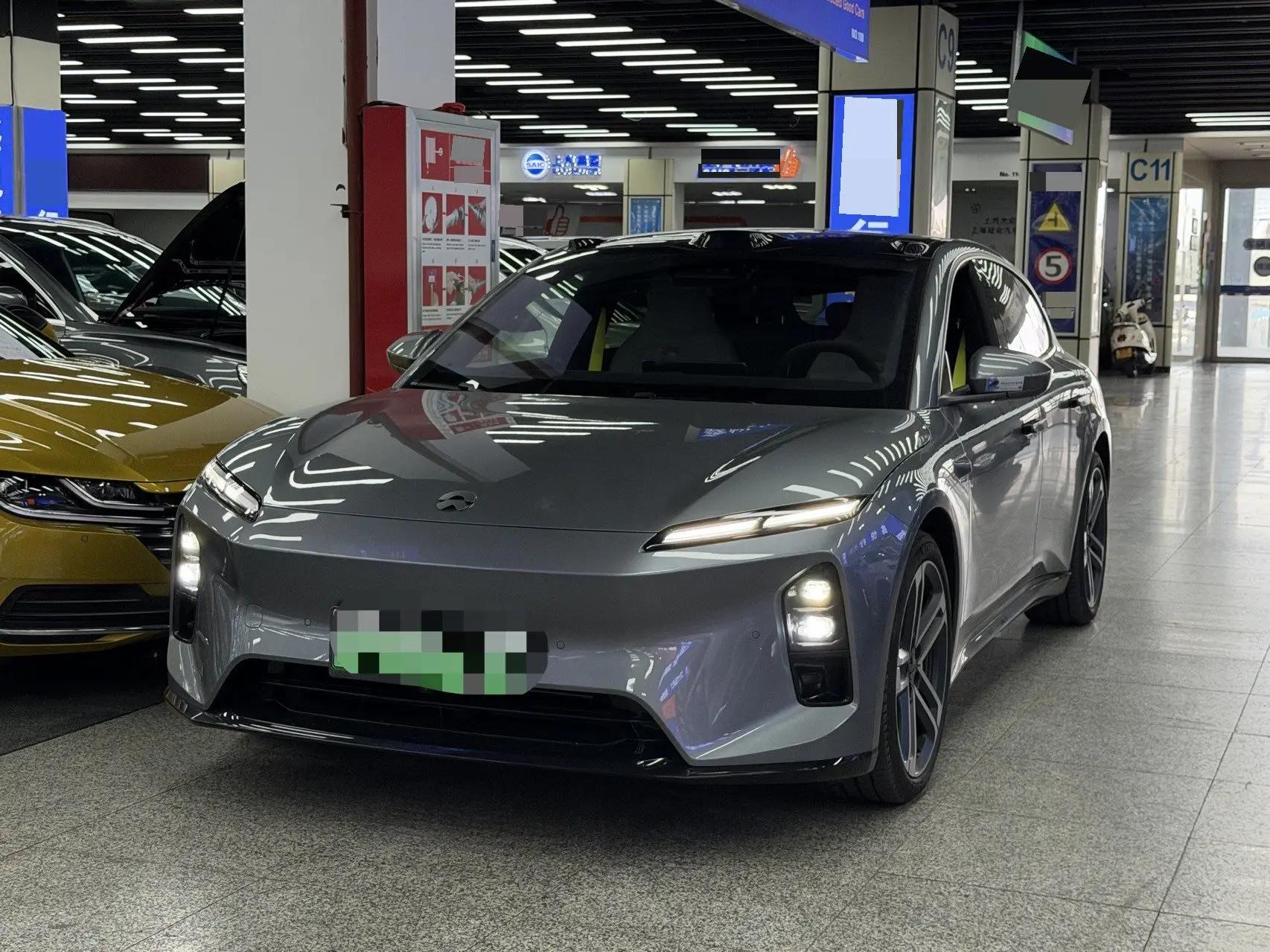 NIO 2025 ET5T 75kWh Touring automatic