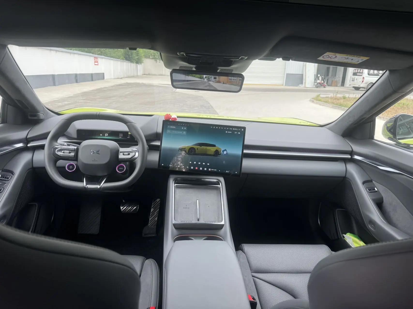 Xpeng 2025 P7 702km Long Range Version Automatic 9