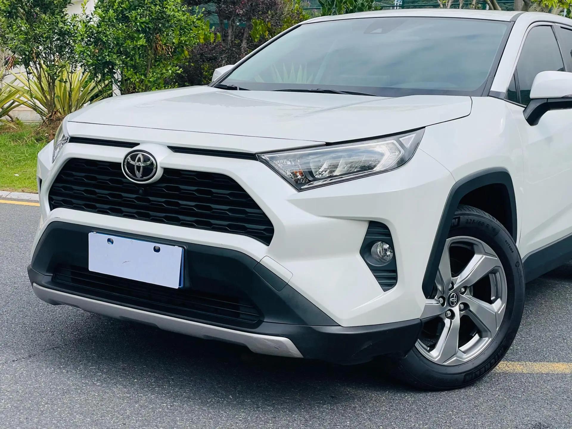 RAV4 Rongfeng 2022 2.0L CVT Two-Drive Fashion Edition 12