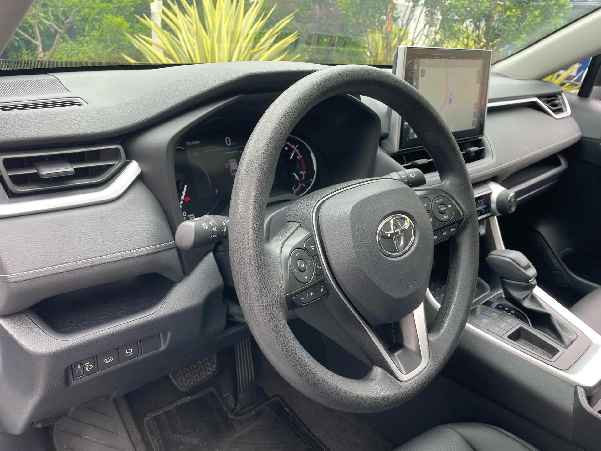 RAV4 Rongfeng 2022 2.0L CVT Two-Drive Fashion Edition 16