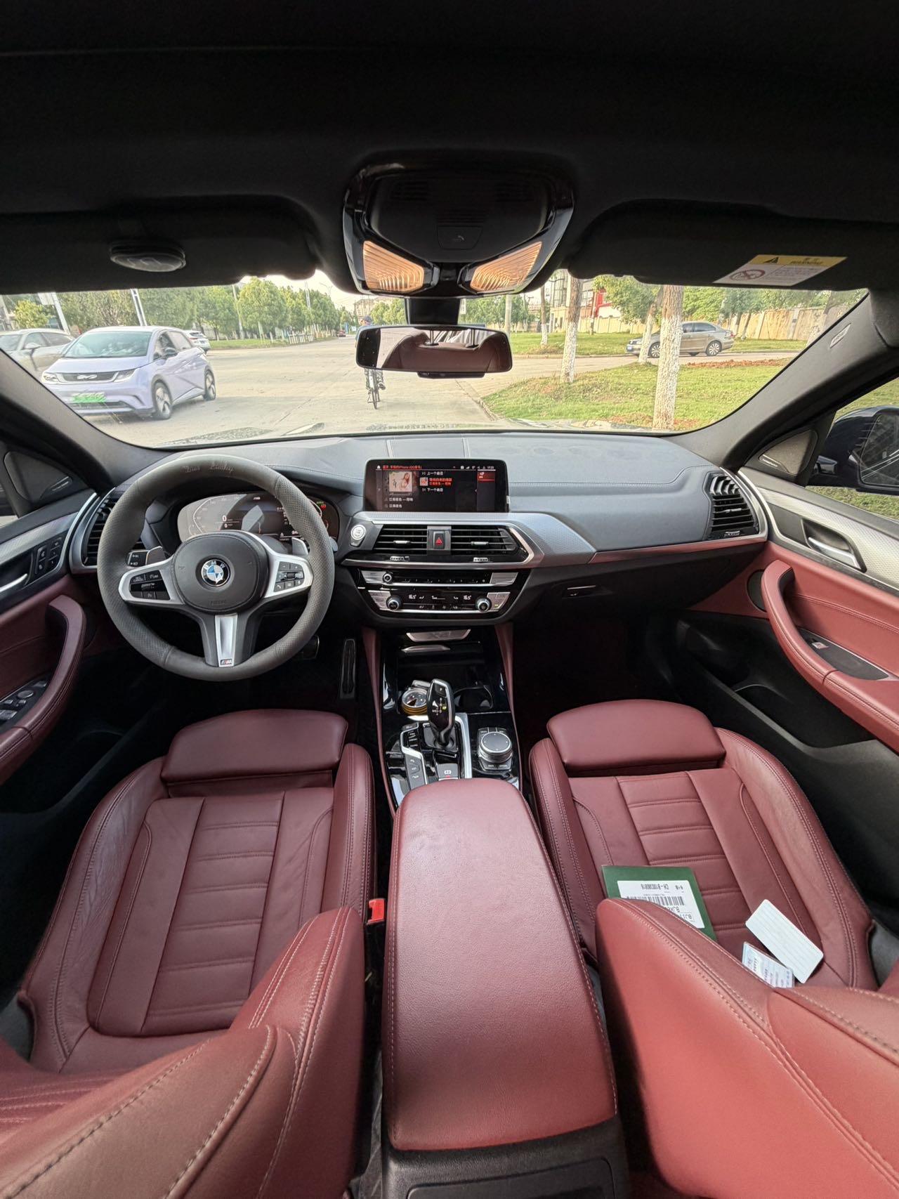 BMW X4 2021 xDrive 25i M sports obsidian night suit 9