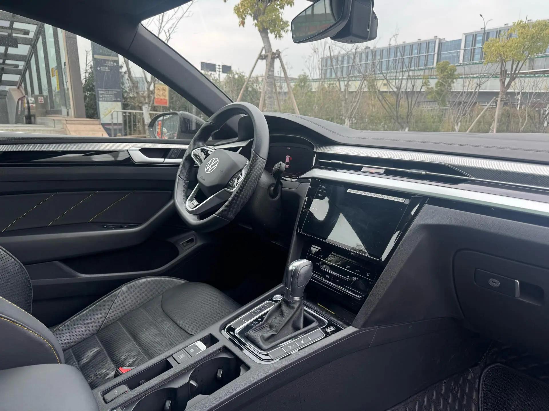 FAW-Volkswagen CC 2021 model 380TSI Striking Edition 12